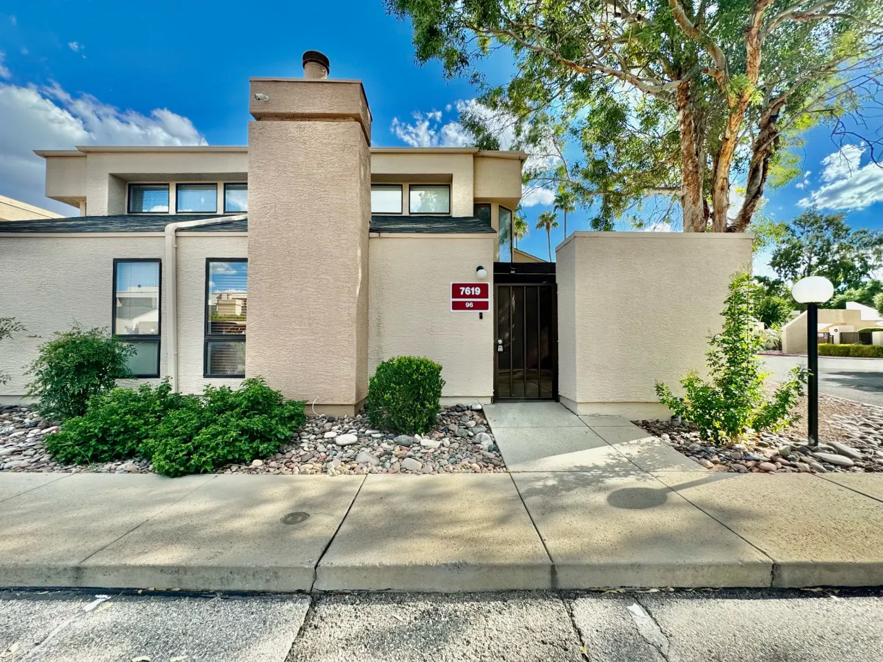 Sabino Canyon Condo w/ Pool and Spa — photo 3