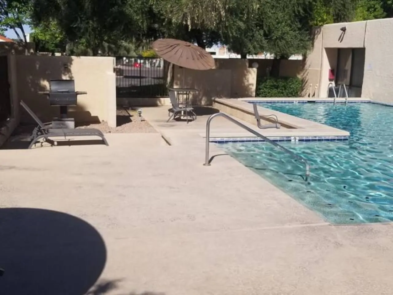 Sabino Canyon Condo w/ Pool and Spa 6