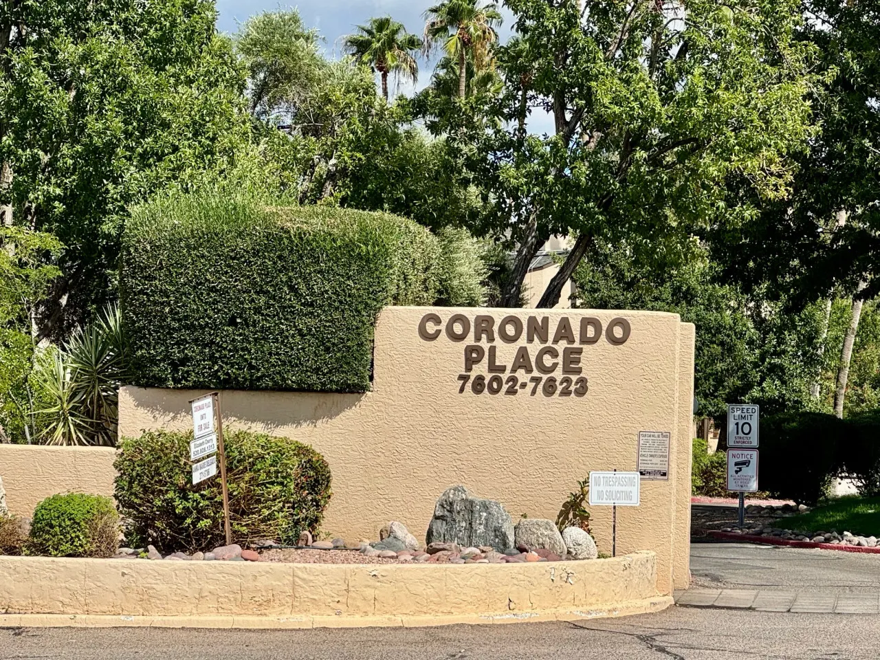 Sabino Canyon Condo w/ Pool and Spa 8