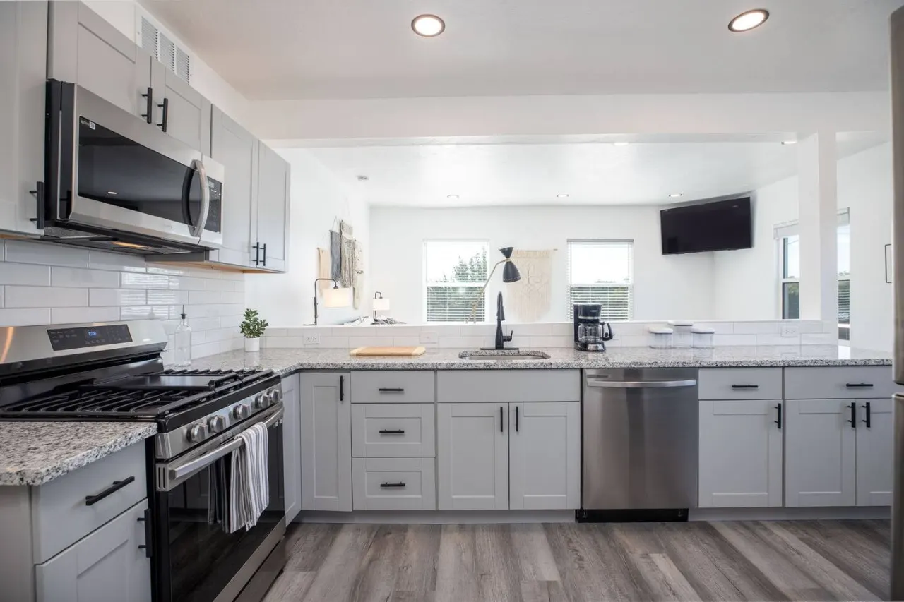 Trolley Square Vacation Rental - The Barber Loft Salt Lake City 11
