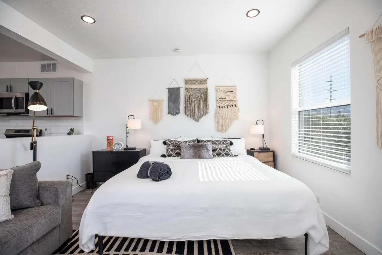 Trolley Square Vacation Rental - The Barber Loft Salt Lake City — photo 5