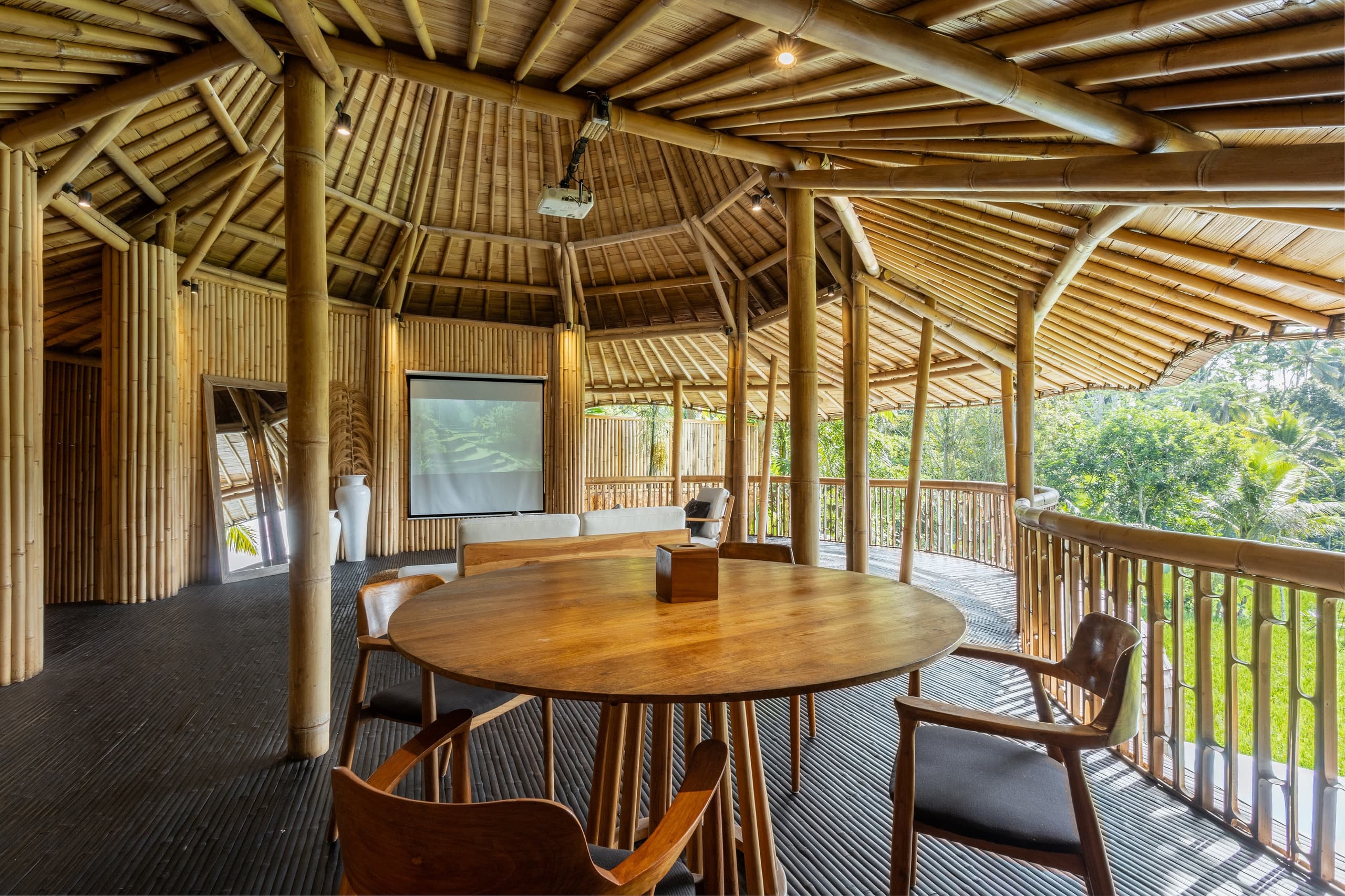 Arch - Bamboo Villa in Eco Six Bali Resort 8