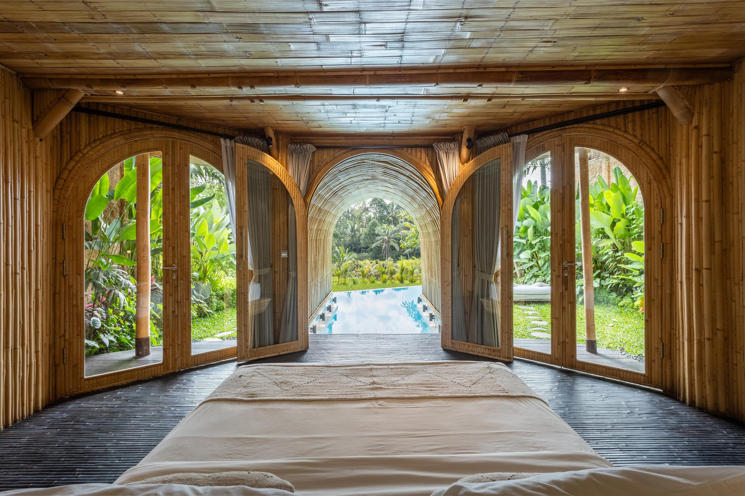 Arch - Bamboo Villa in Eco Six Bali Resort — photo 2