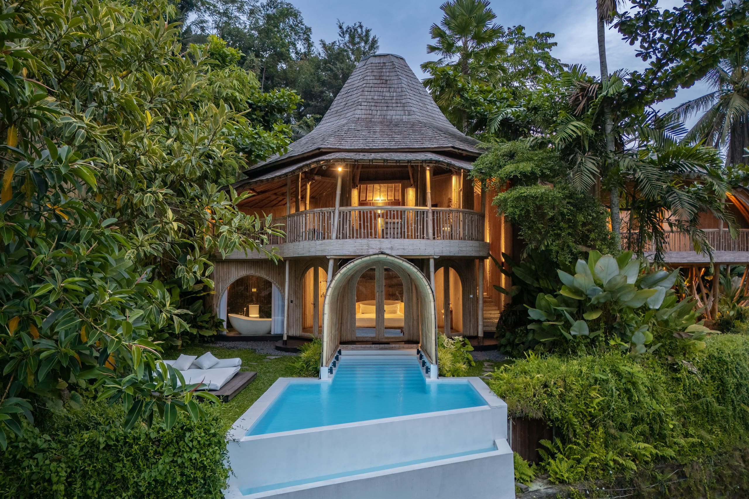 Arch - Bamboo Villa in Eco Six Bali Resort — photo 4