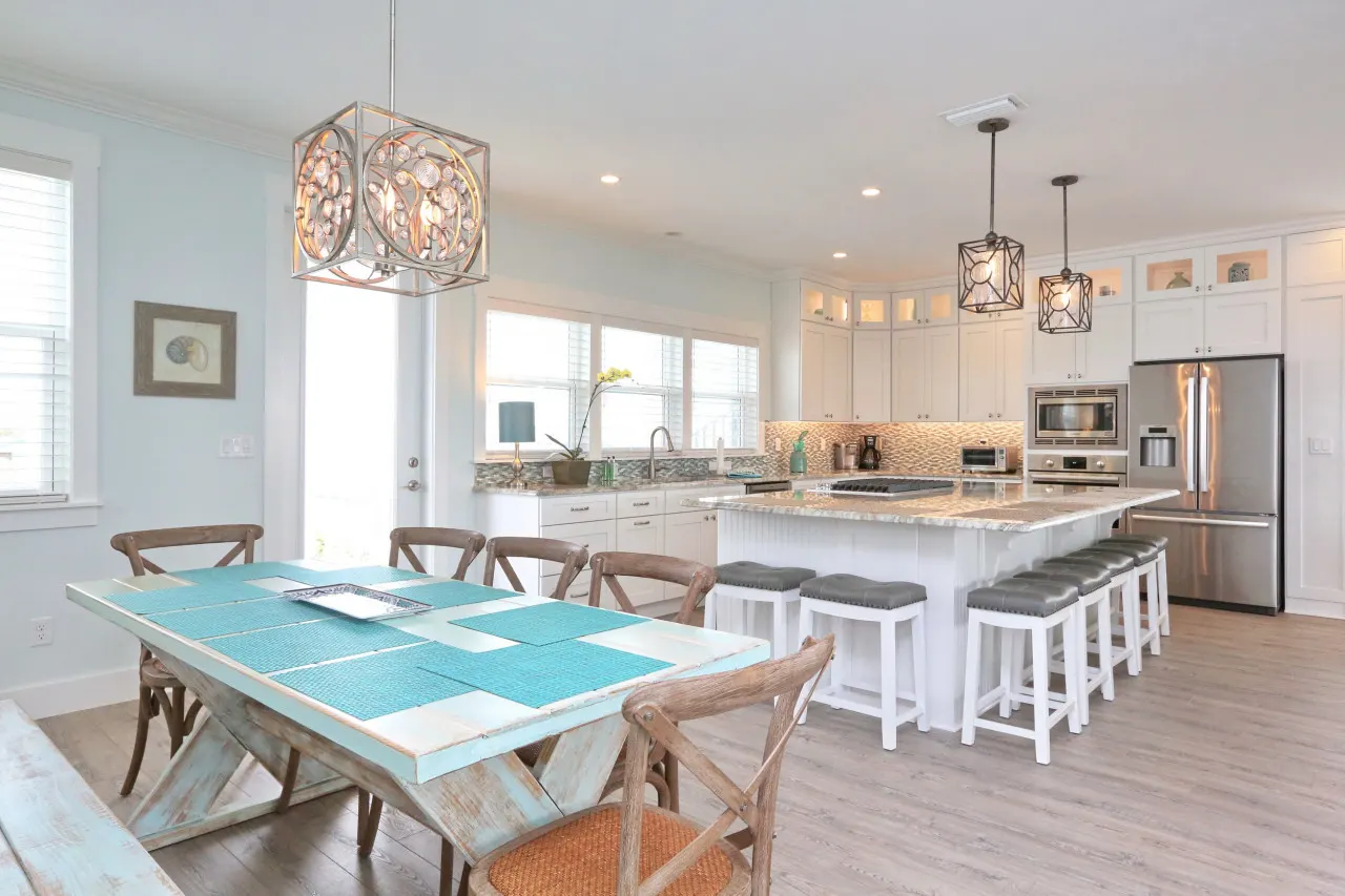 Luxury Ocean View/Beachside, 3-story, Elevator, Heated Pool & Great Rooftop Deck 13