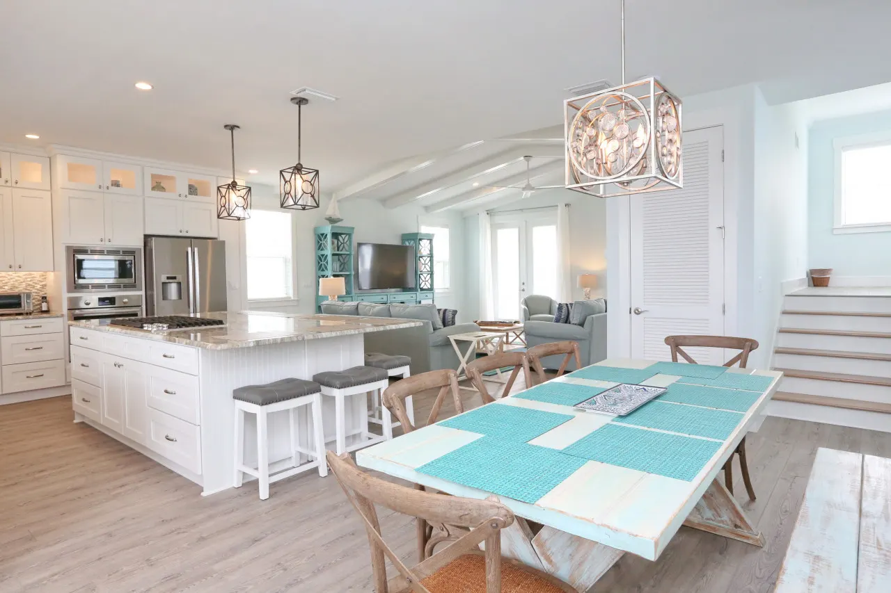 Luxury Ocean View/Beachside, 3-story, Elevator, Heated Pool & Great Rooftop Deck 14