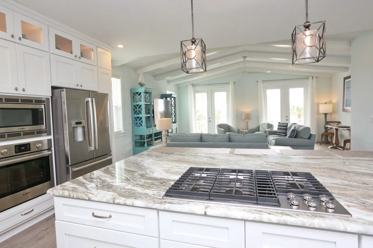 Luxury Ocean View/Beachside, 3-story, Elevator, Heated Pool & Great Rooftop Deck 15