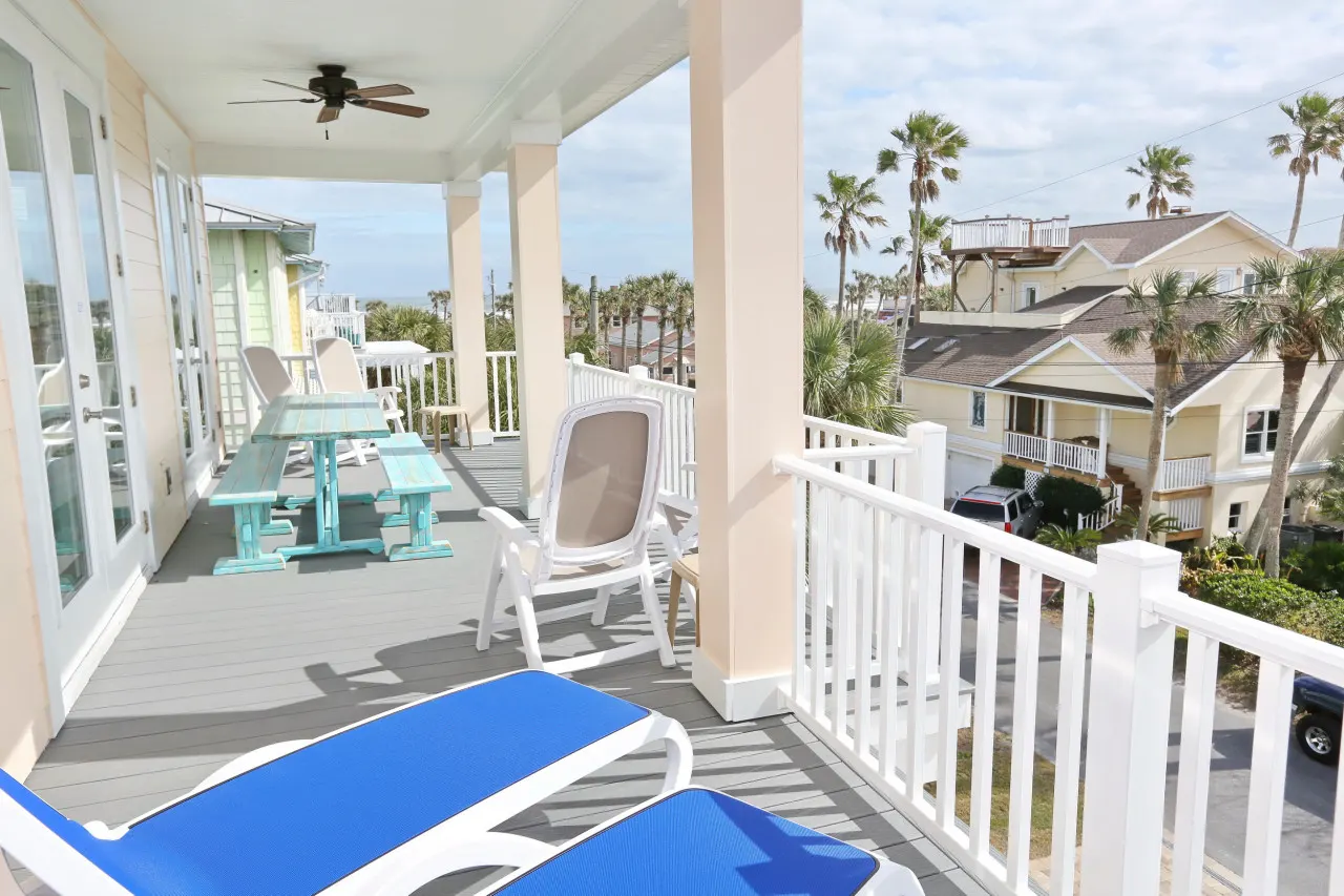 Luxury Ocean View/Beachside, 3-story, Elevator, Heated Pool & Great Rooftop Deck 20