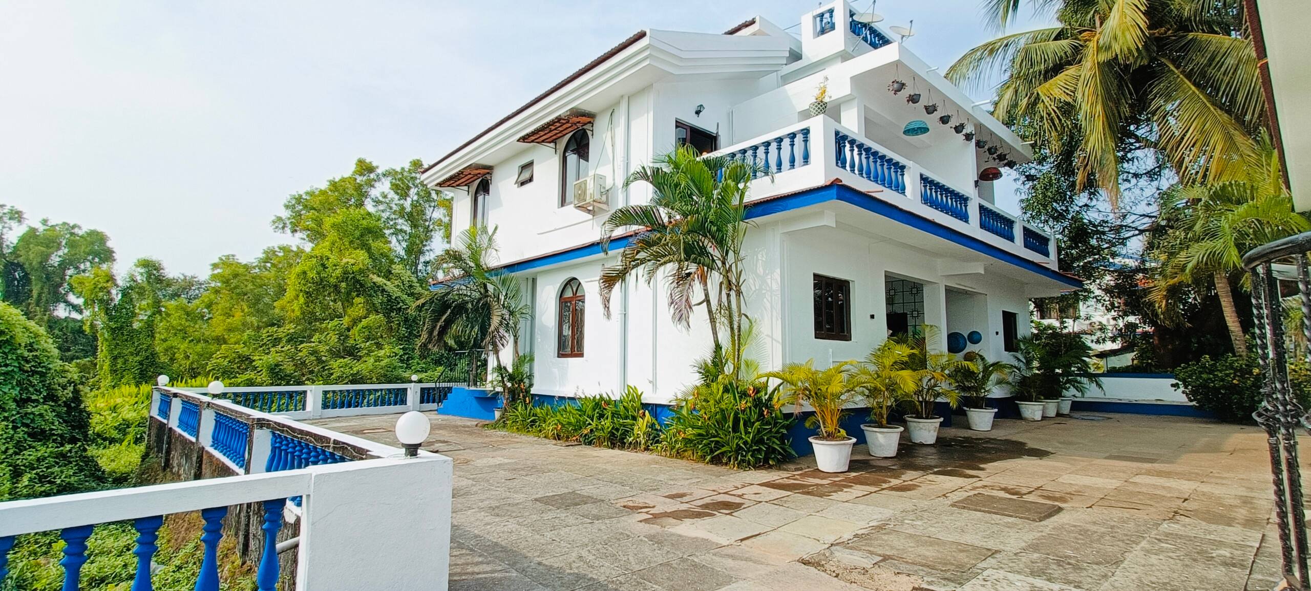 Villa Pearl | Arpora | Pool | 5mins to Baga Beach. 6