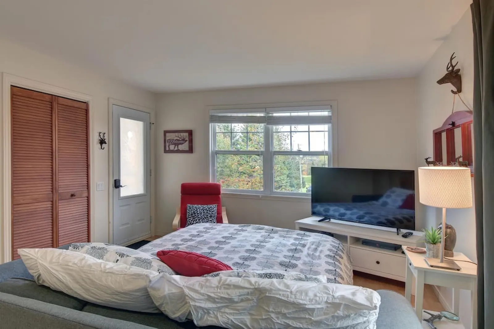 Tranquility Lodge by Instant Suites La Bete Golf 8