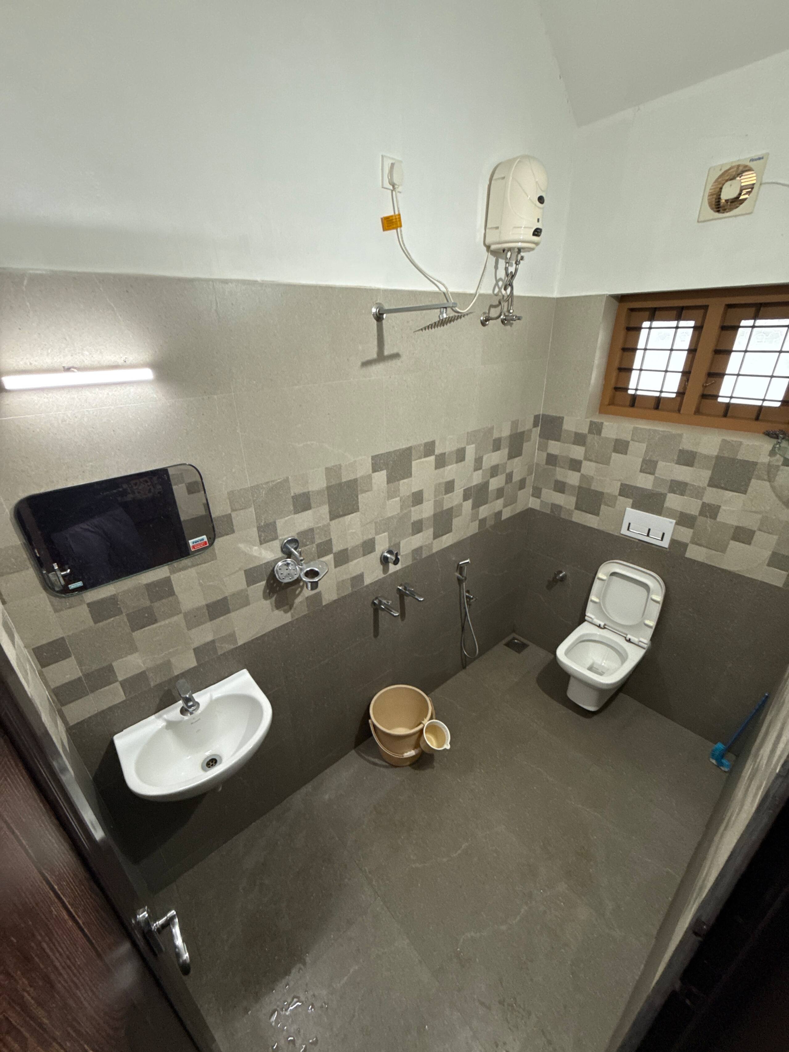 Luxury Villa @ Vellayani Lake - 2 BHK 24