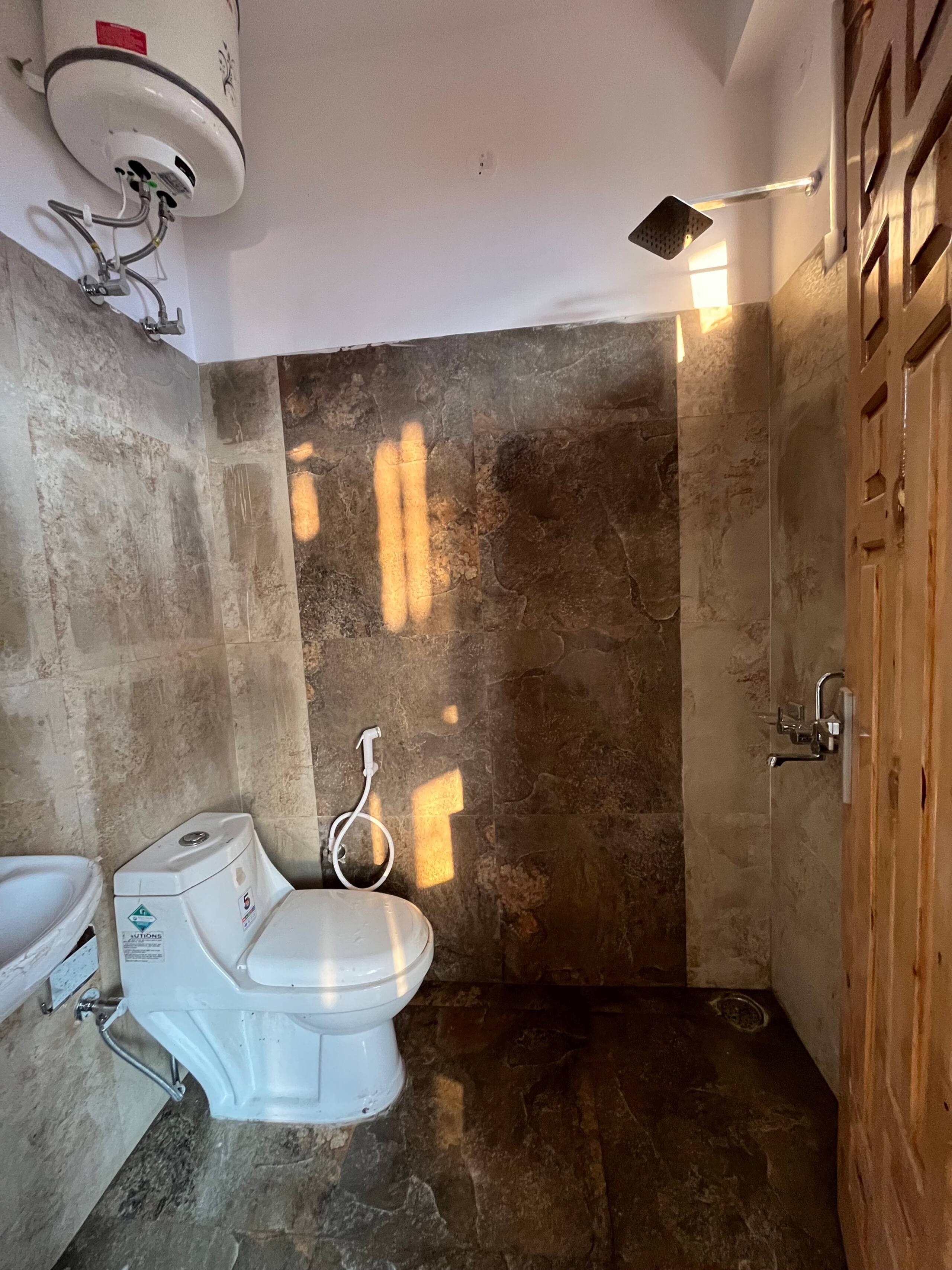 A Beautiful Traveller's homestay 17