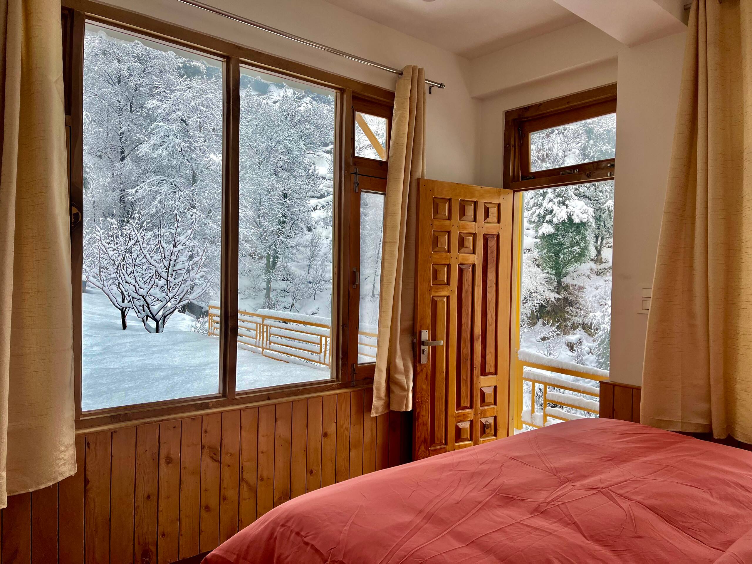 A Beautiful Traveller's homestay 12