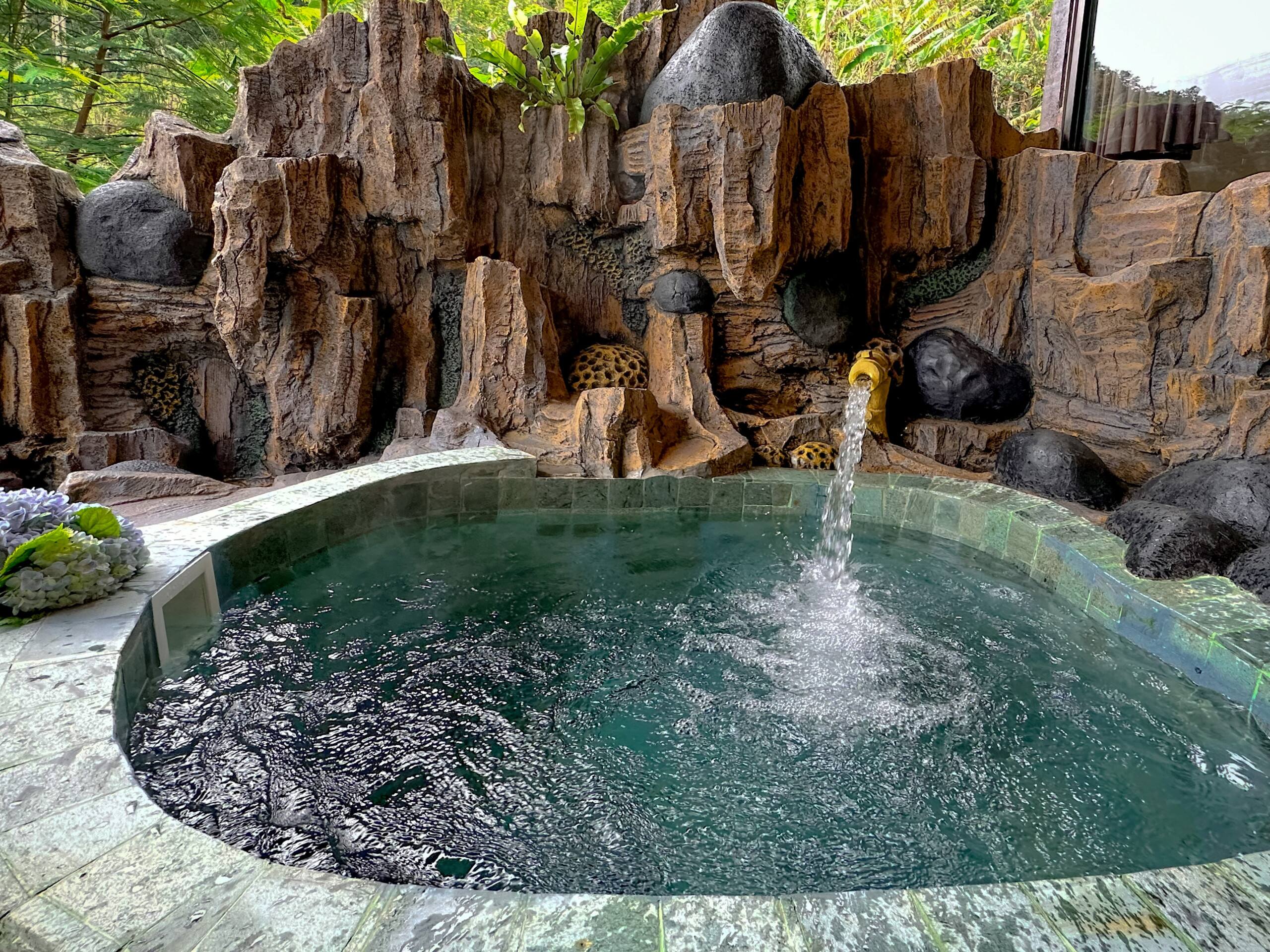 Romantic 1BR Jacuzzi Villa in Munduk Highlands 7