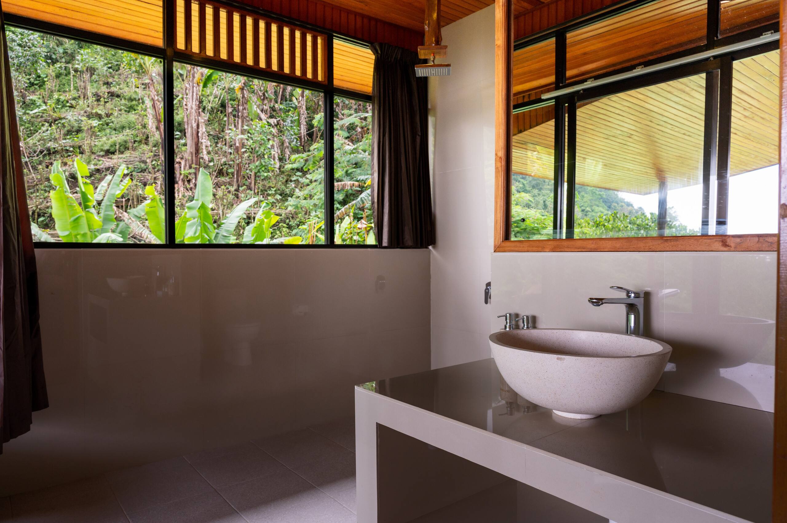 Romantic 1BR Jacuzzi Villa in Munduk Highlands 10