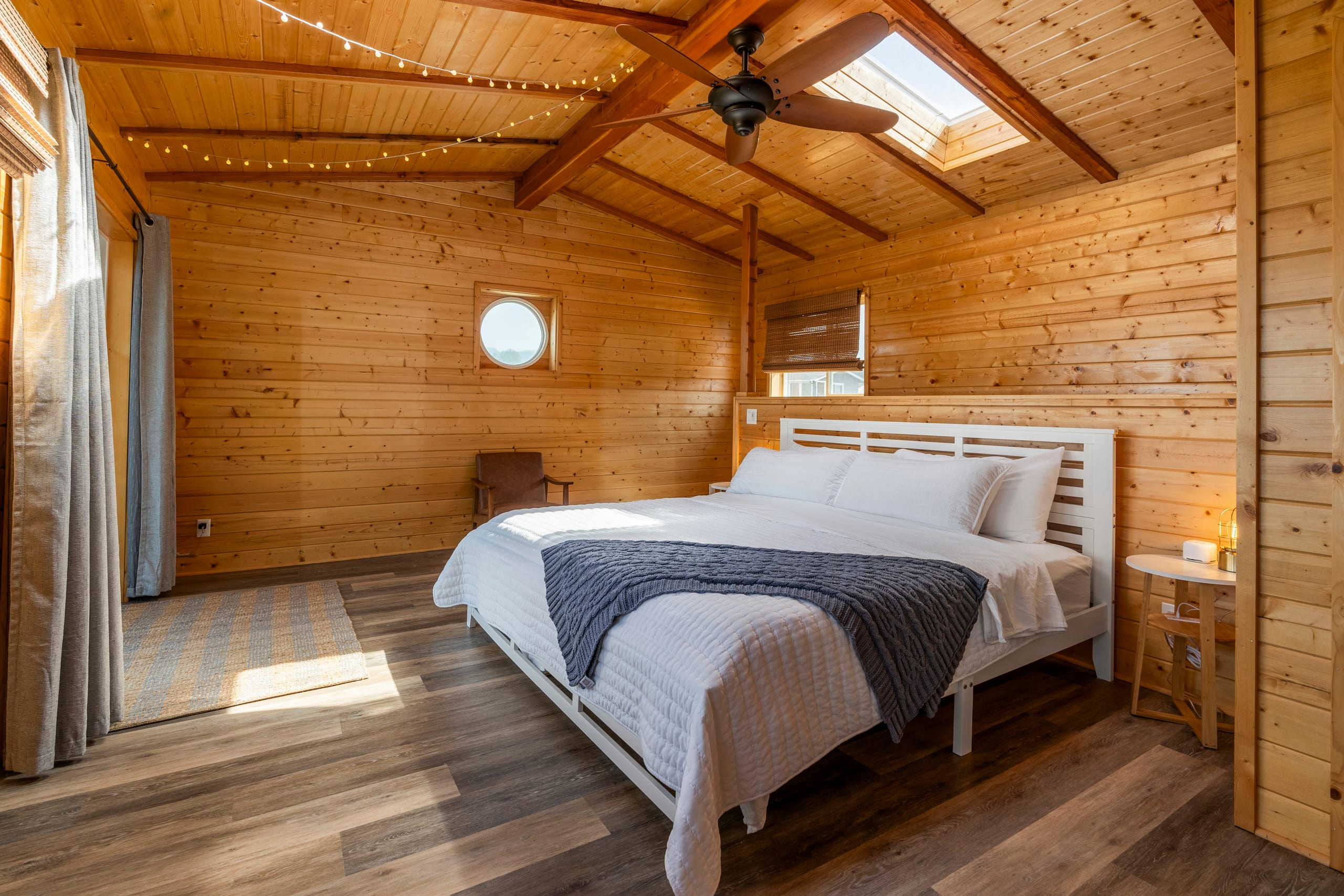 Coastal Haven: Oceanview and Hot Tub 22