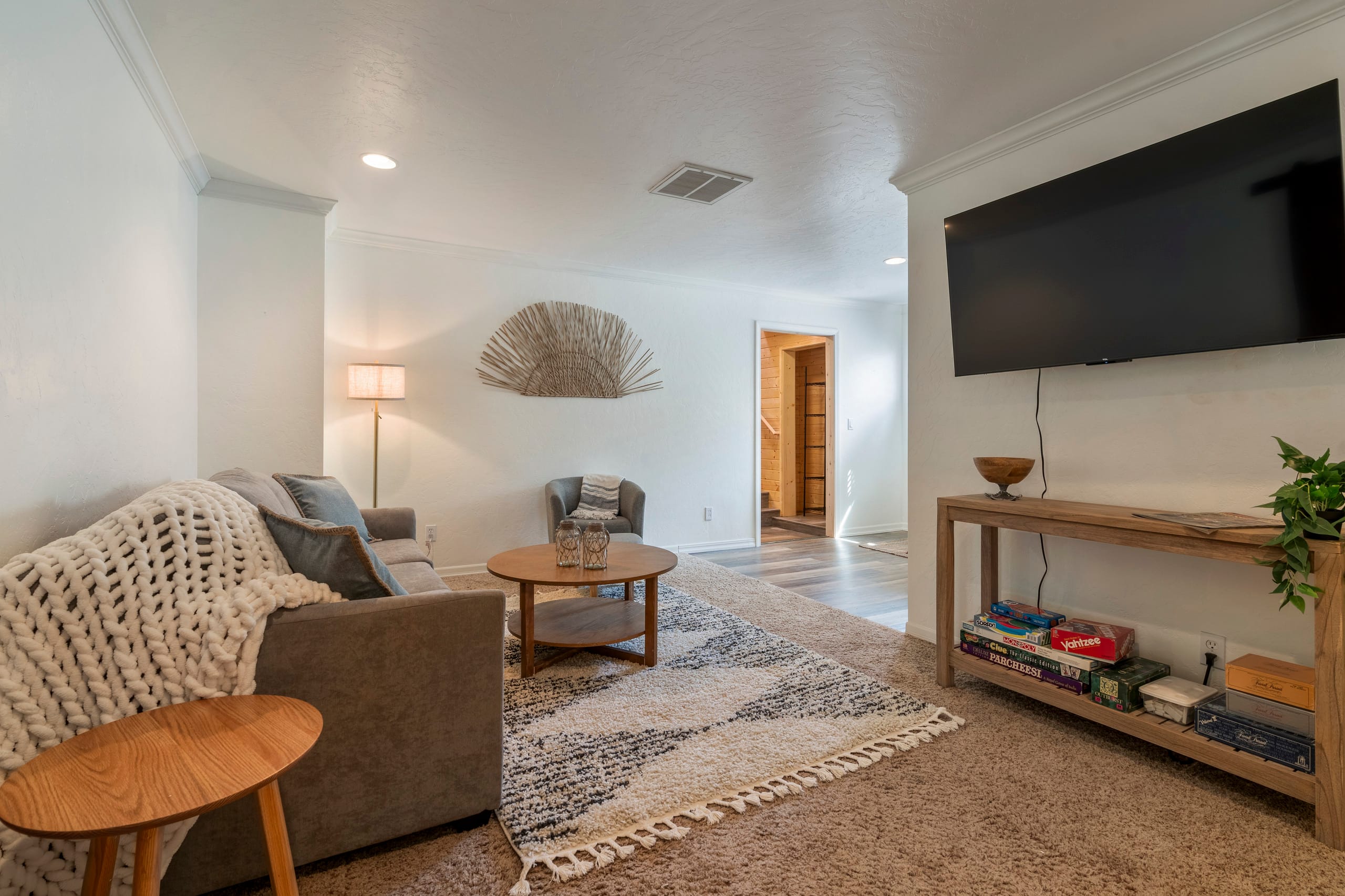 Coastal Haven: Oceanview and Hot Tub 12