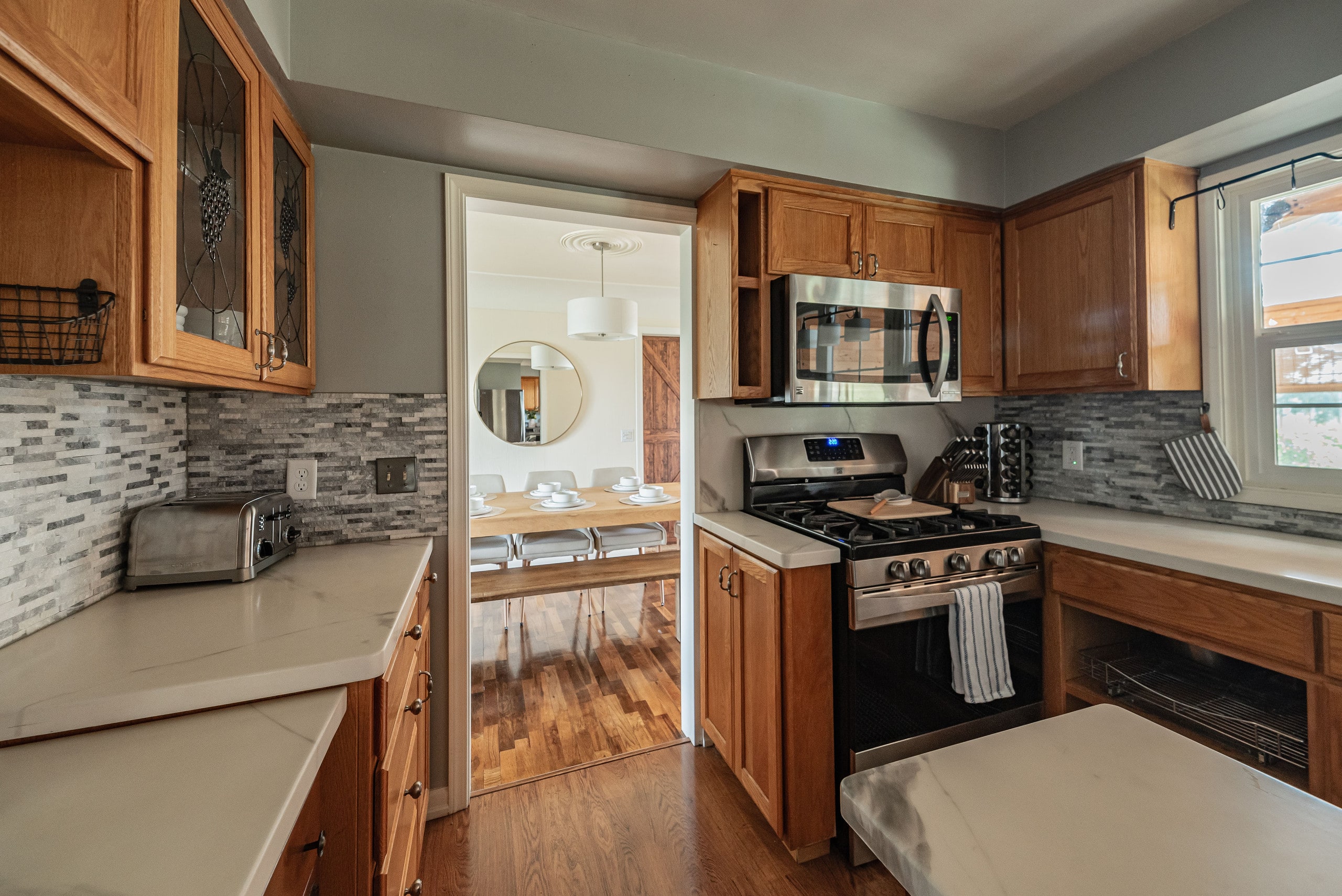 Coastal Haven: Oceanview and Hot Tub 15
