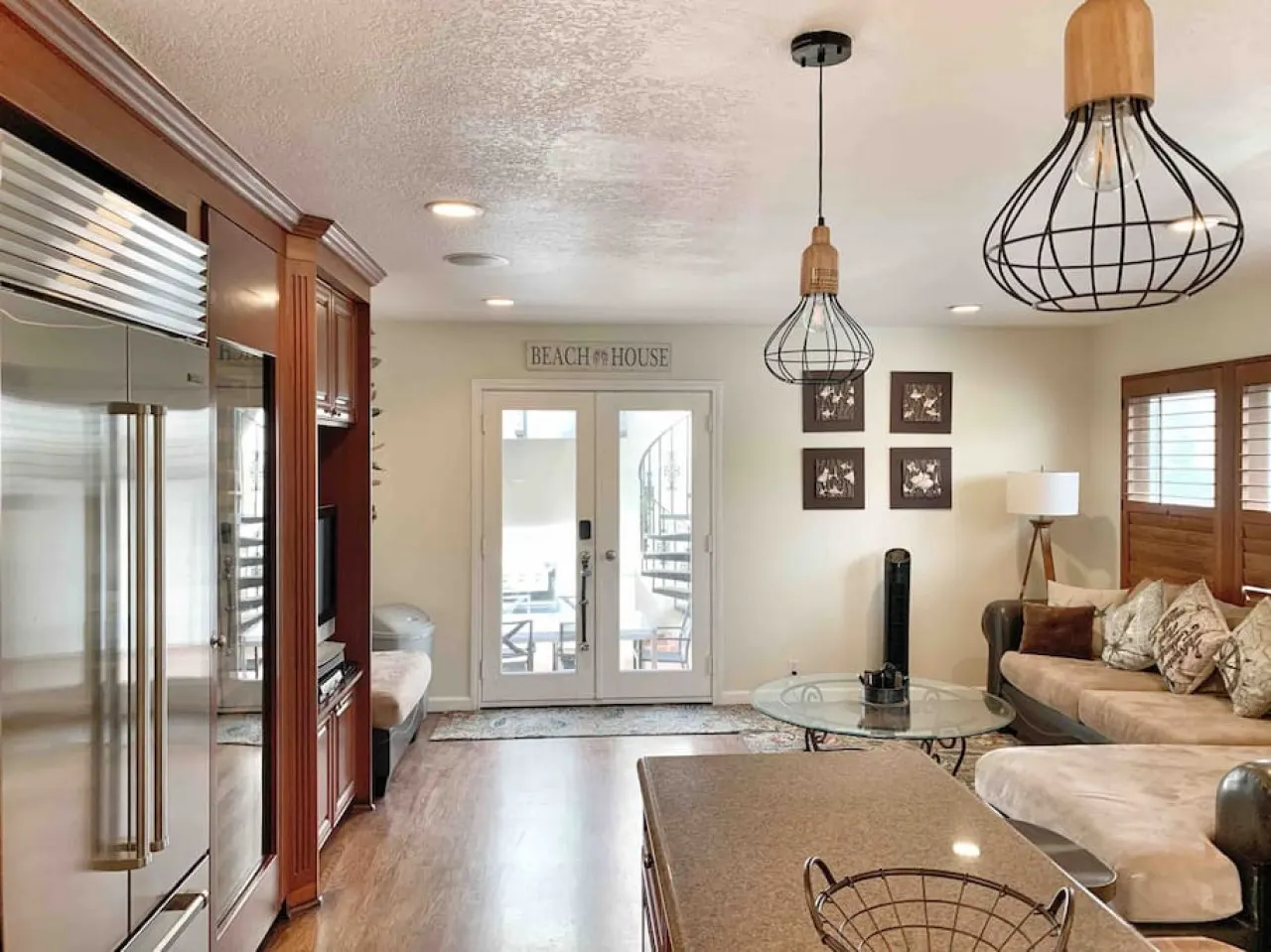 Coastal Gem on 2nd - Steps 2 Beach, Pier, Pac City 16