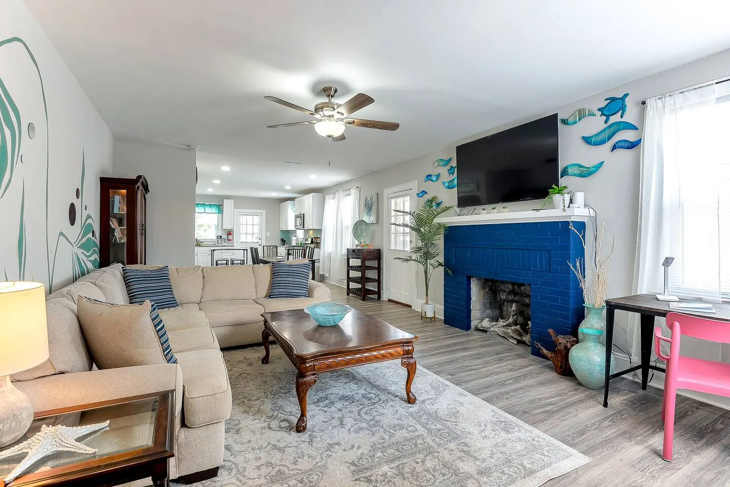 Willoughby Beach 5BR Retreat Sleeps 10 10