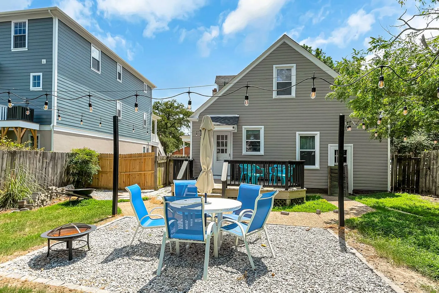 Willoughby Beach 5BR Retreat Sleeps 10 8