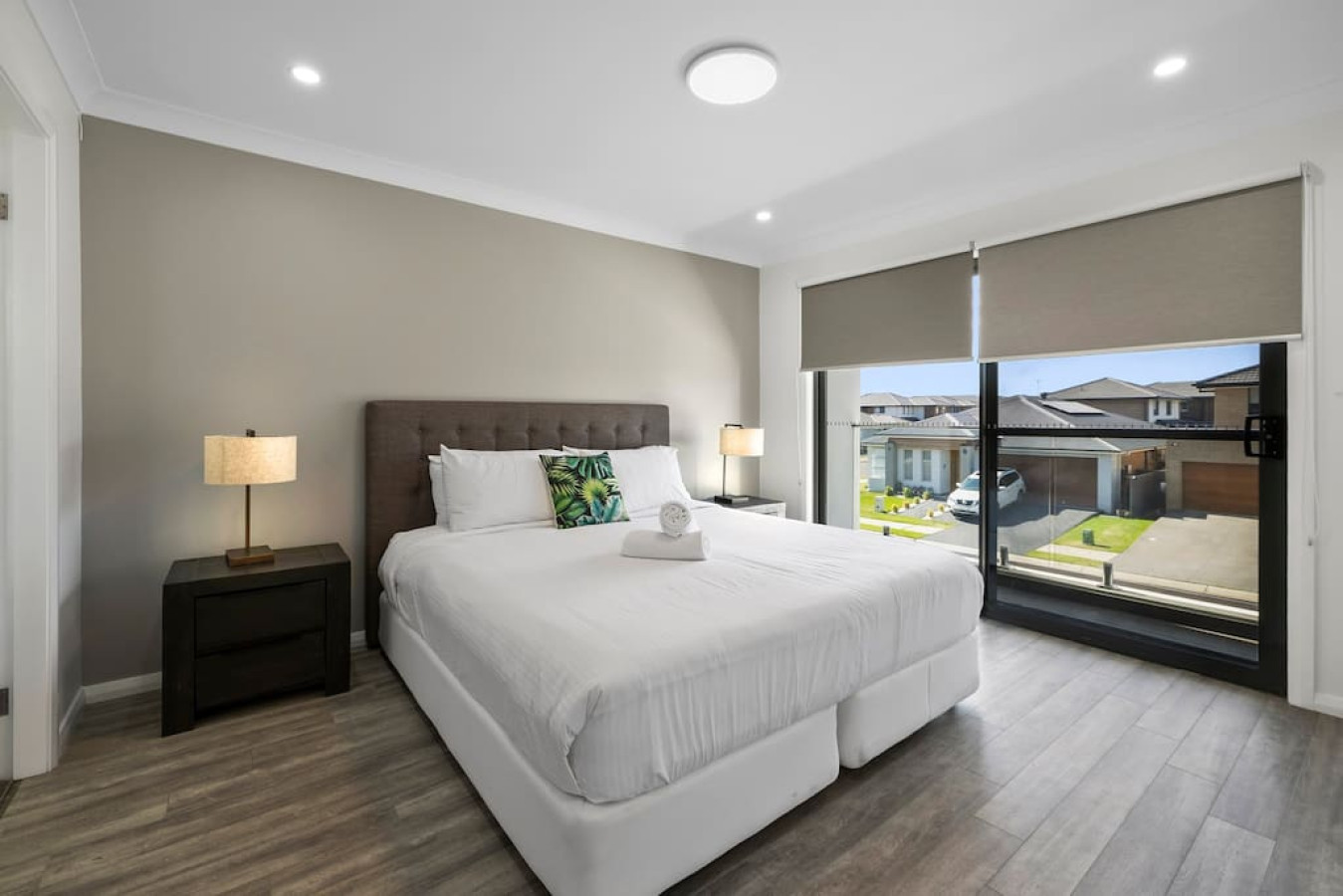 Your Home Away from Home: 4BR Escape 6