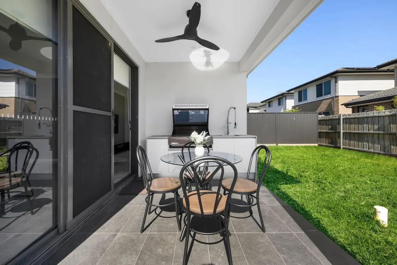 Your Home Away from Home: 4BR Escape 8
