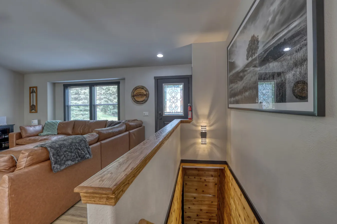 Whitetail & Spruce Hideaway 4BR/3BA 11