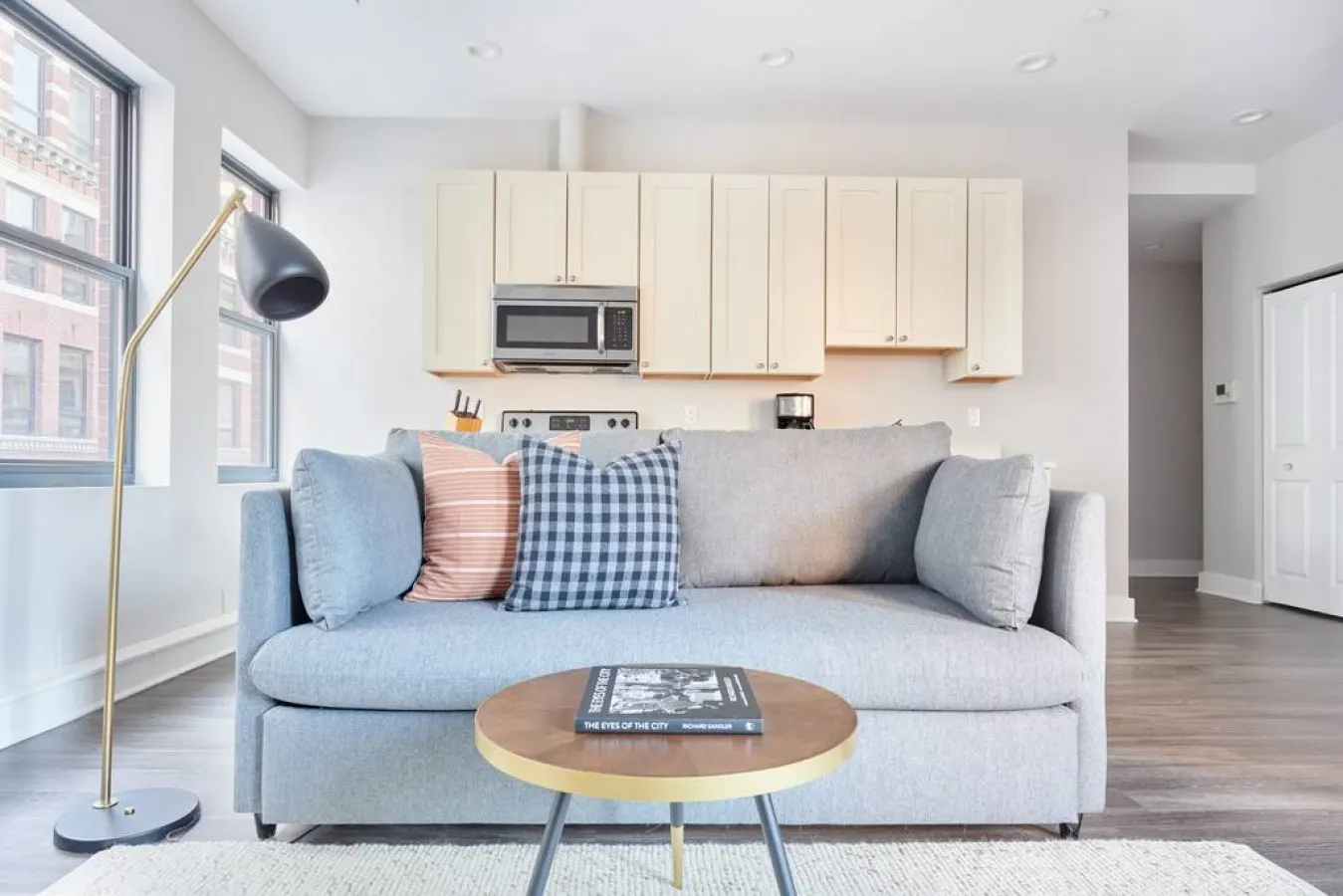Milk153-6G-1/1 Bright FIDI 1br Centrally Located 10