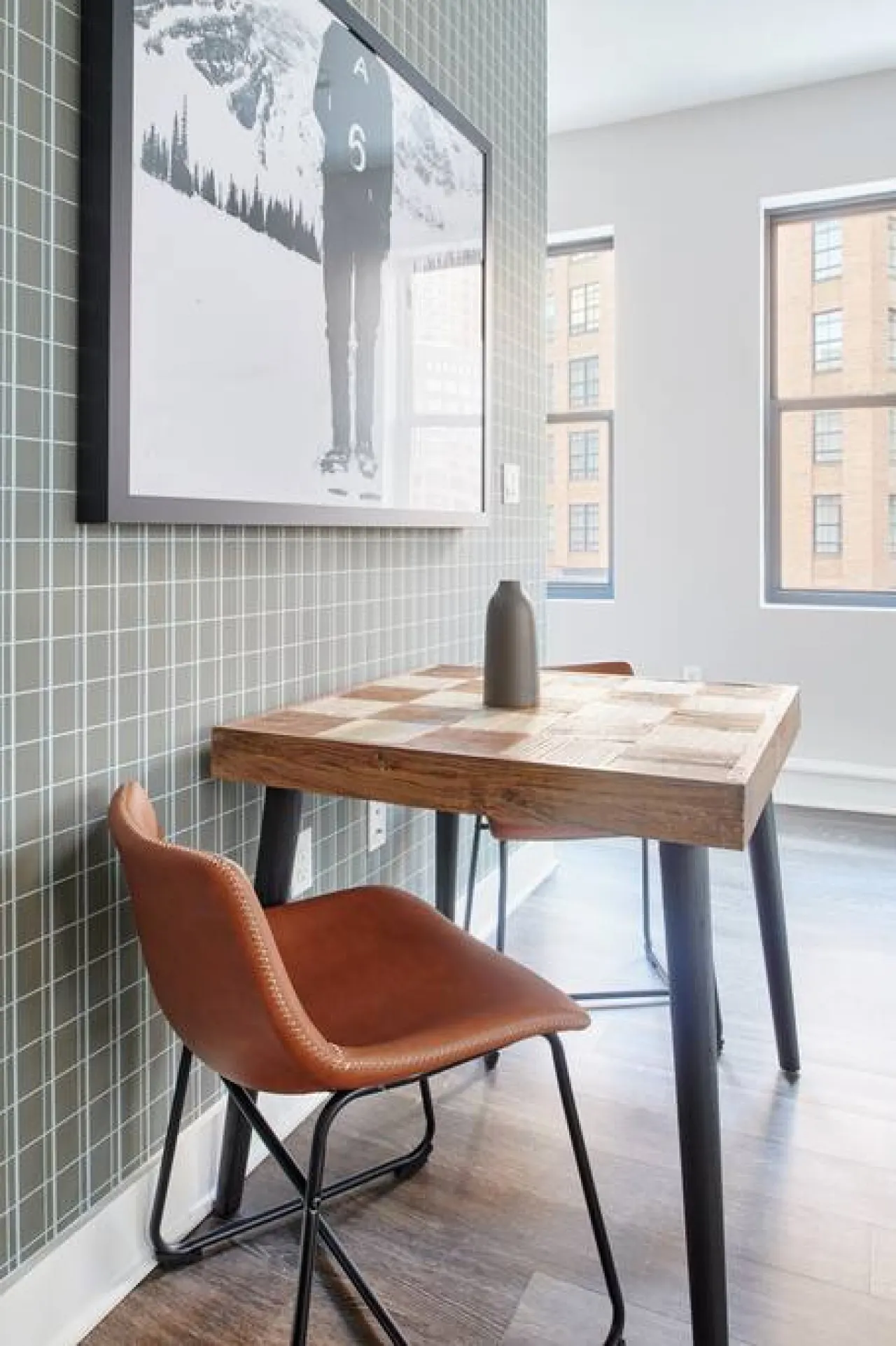 Milk153-6G-1/1 Bright FIDI 1br Centrally Located 8