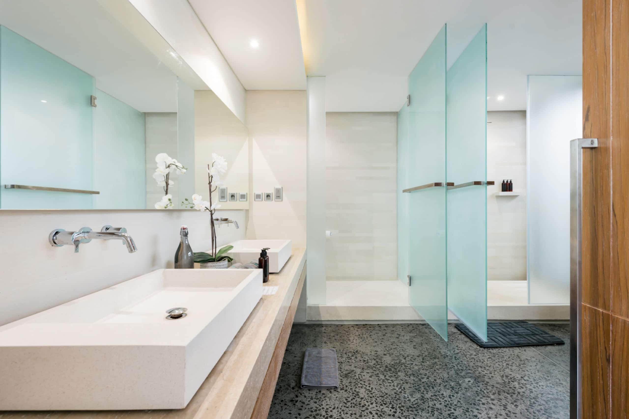 Exclusive 5-BR luxury villa Keila 21