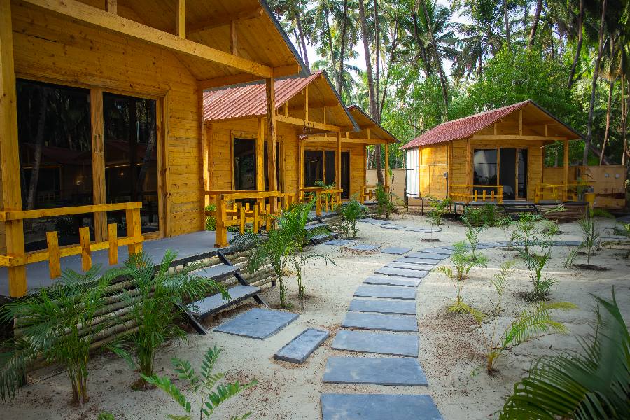 Pearl Stay Charming Holiday, 2-Min Walk to Beach 16