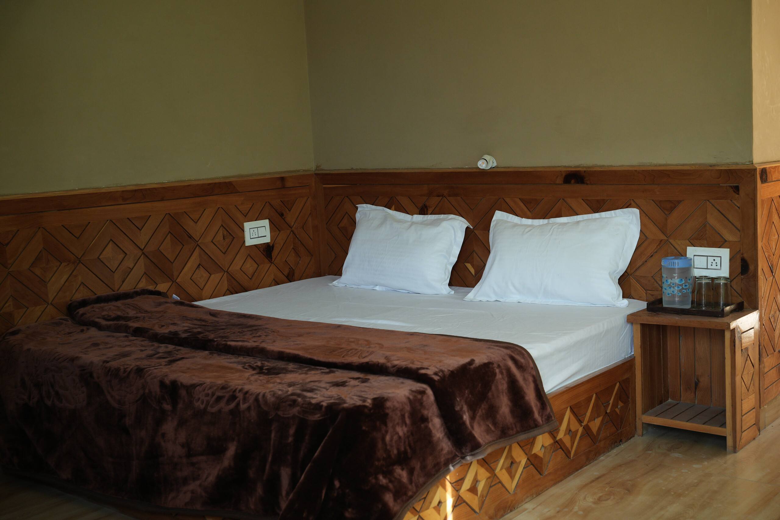Banjara House: Jibhi Retreat 6