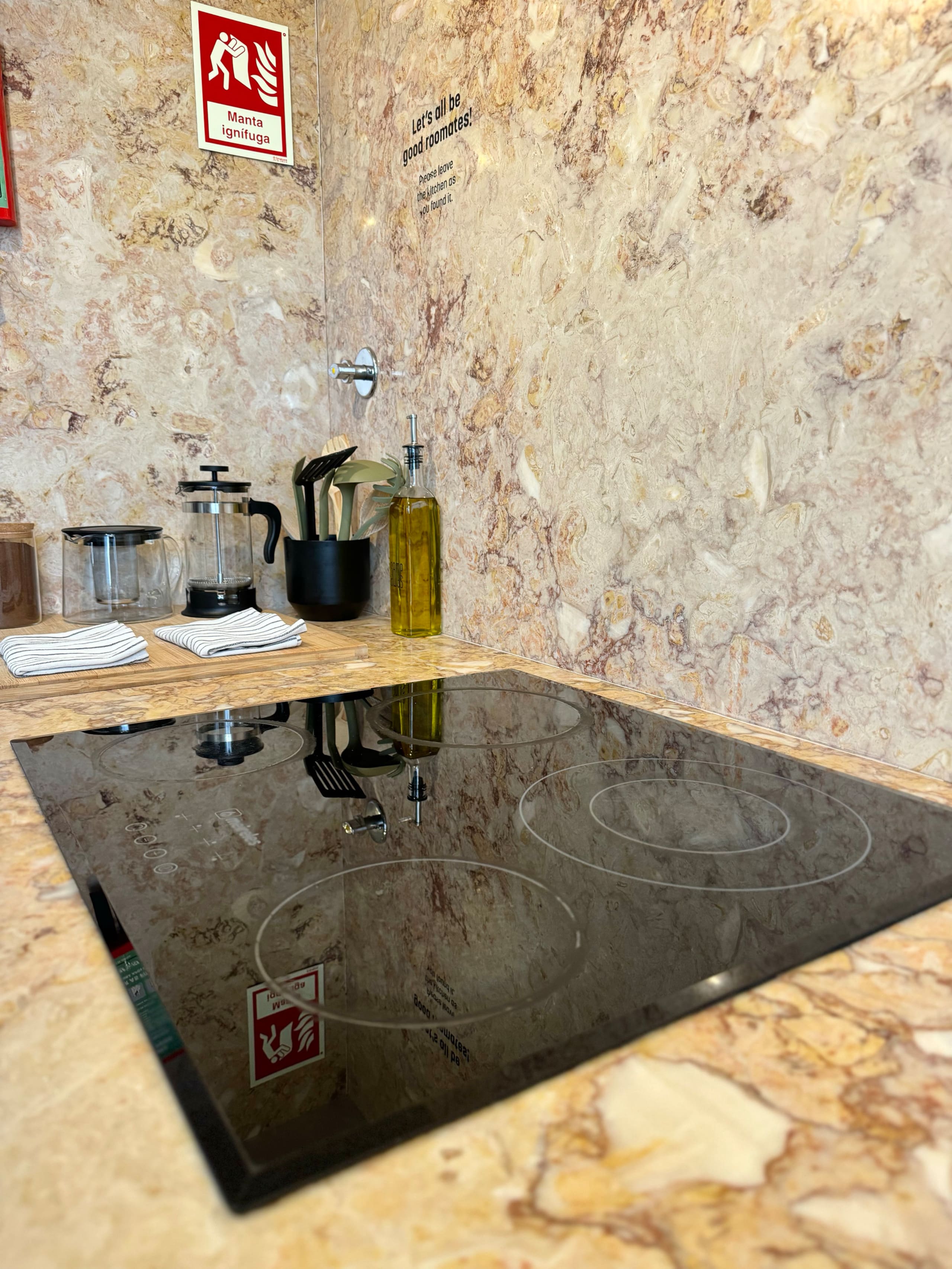 5 Bedroom Apartment in Downtown (Baixa-Chiado) 10