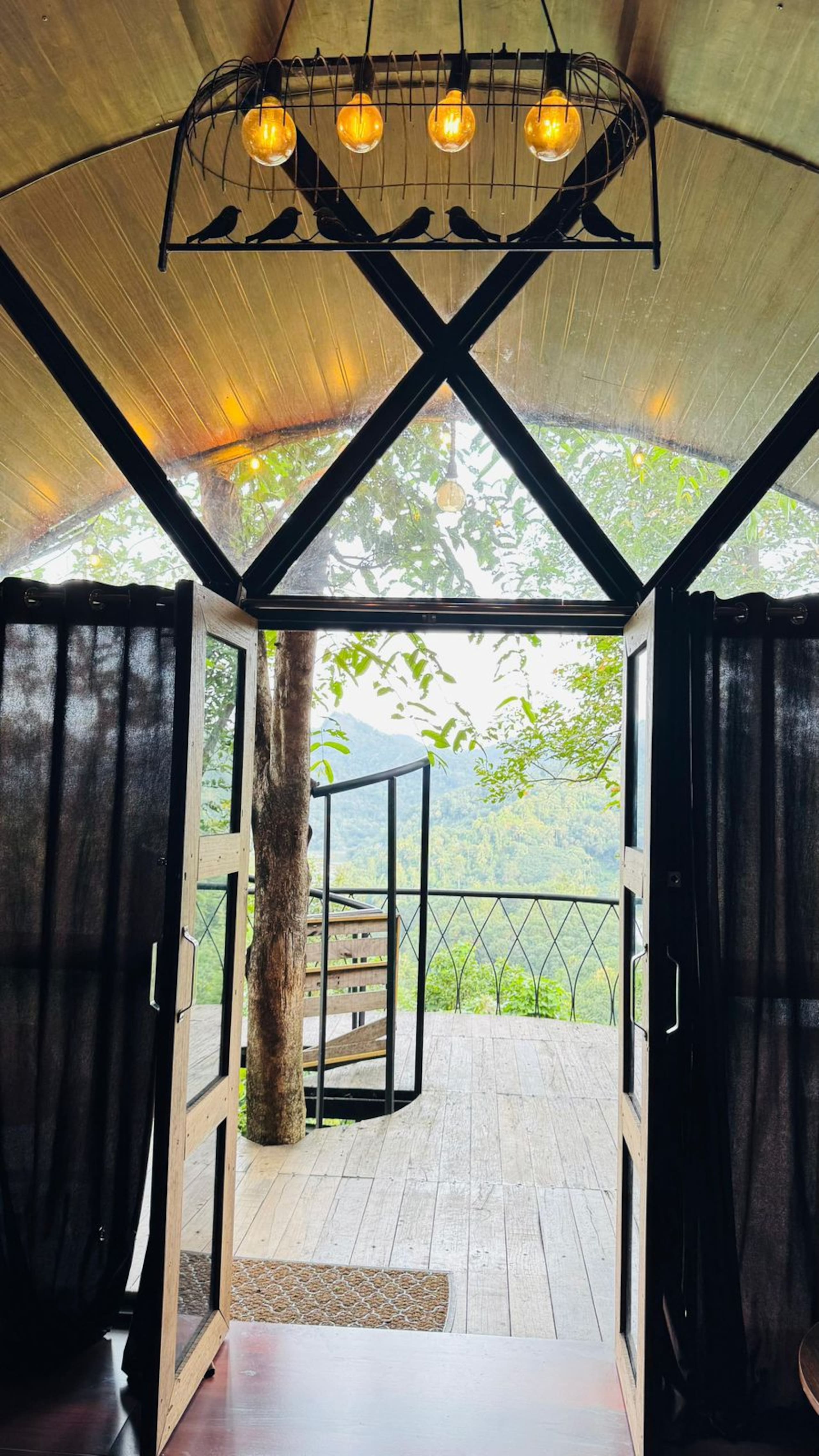 Cocoon Cabin lake view by Tulsi village 17