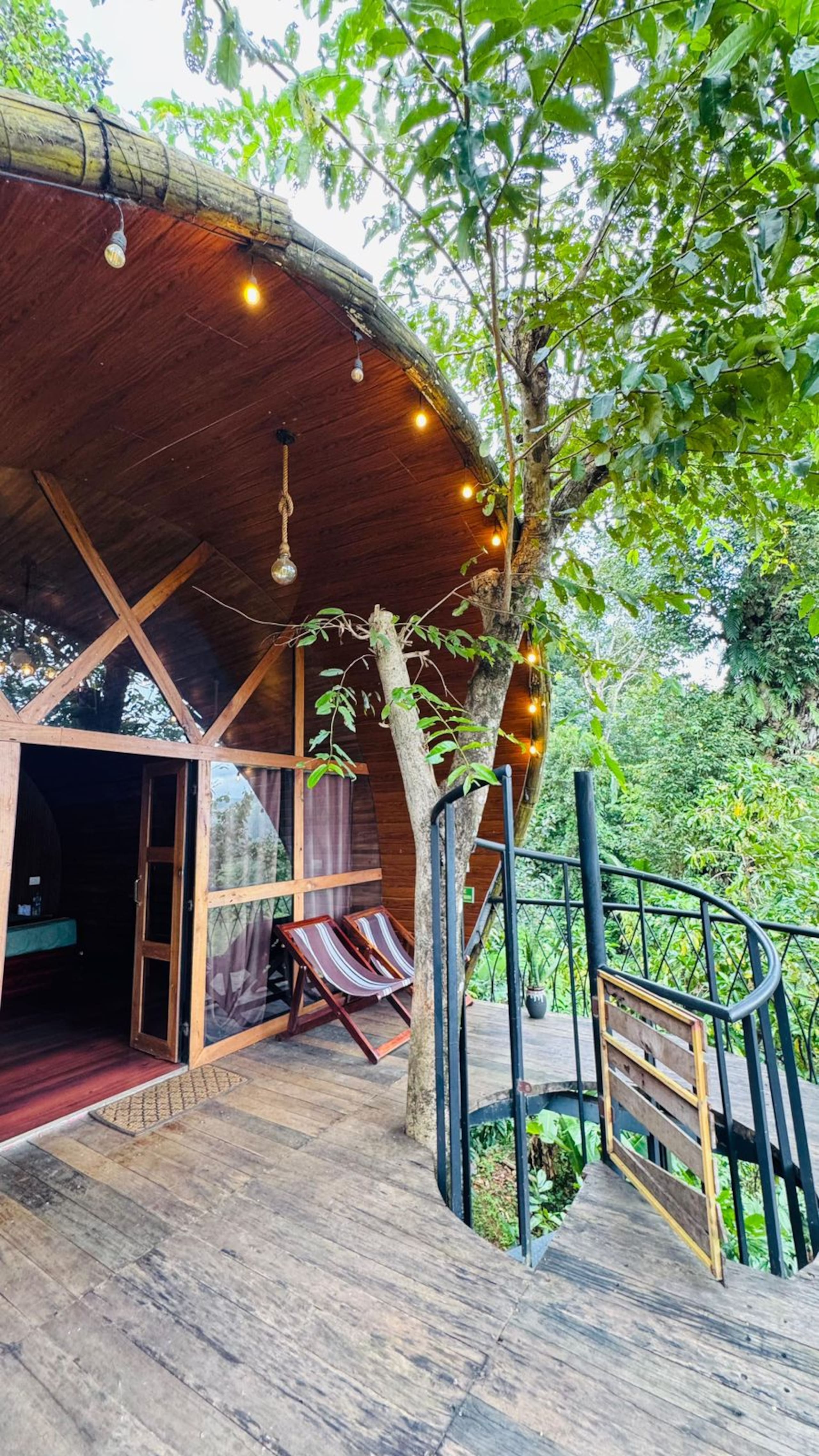 Cocoon Cabin lake view by Tulsi village 19