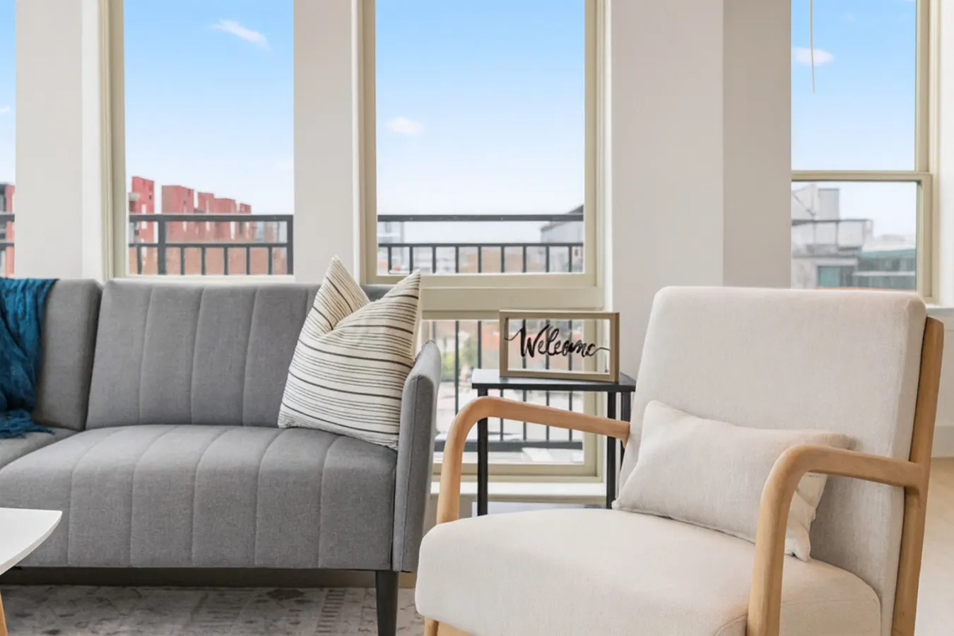 Luxury 2BR Steps from Railroad Park 11