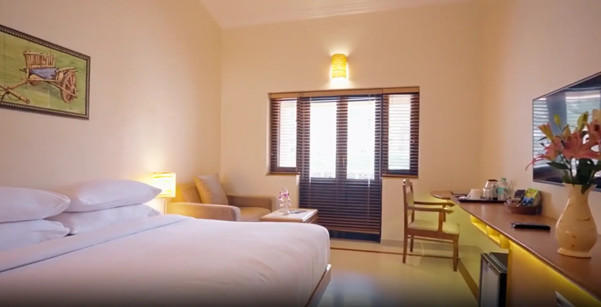 Boutique Room with private bathtub 6