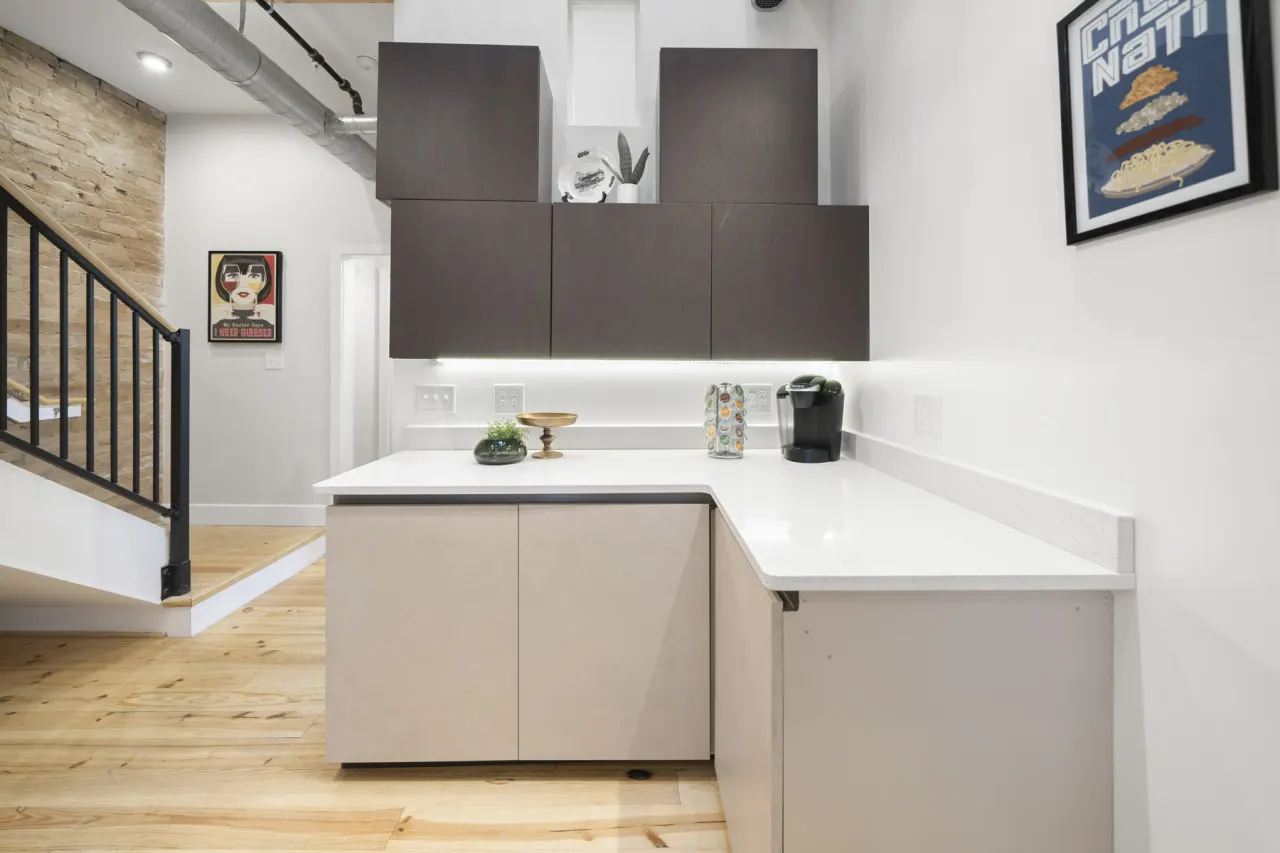 Huge Retreat Rooftop Deck Stay At Findlay Market 18
