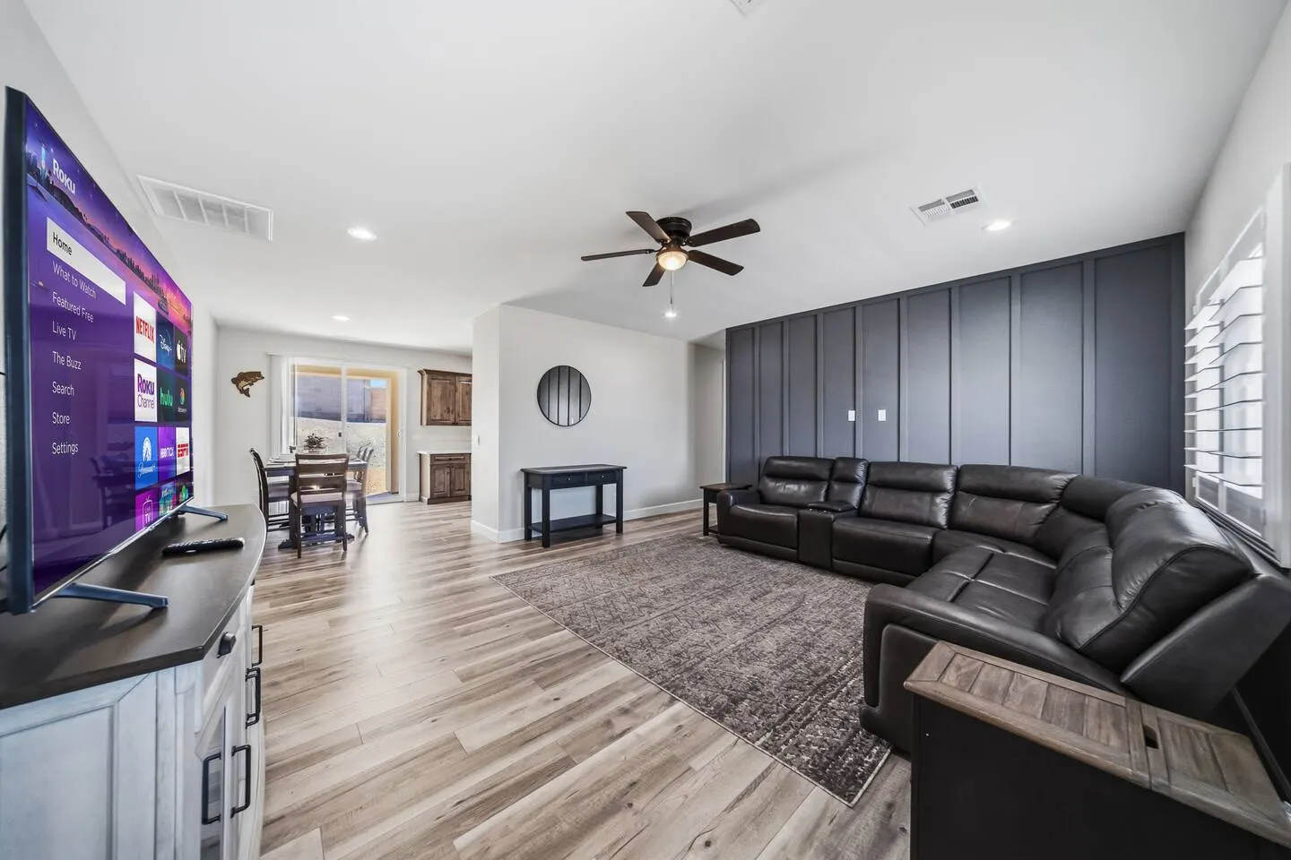 New-Build Near Lake & Casinos Sleeps 8 3