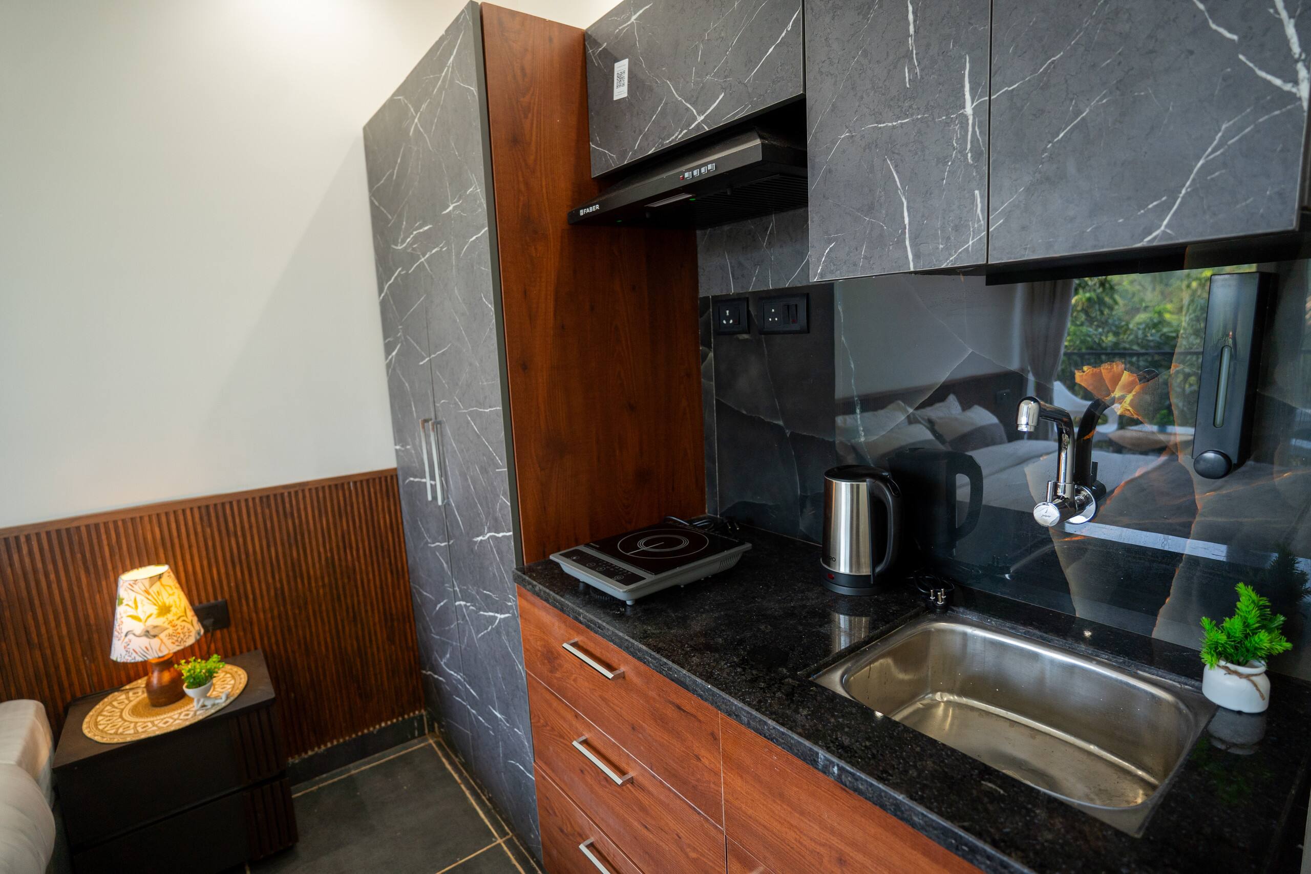 Tropical Studio Apartment Mandrem 9