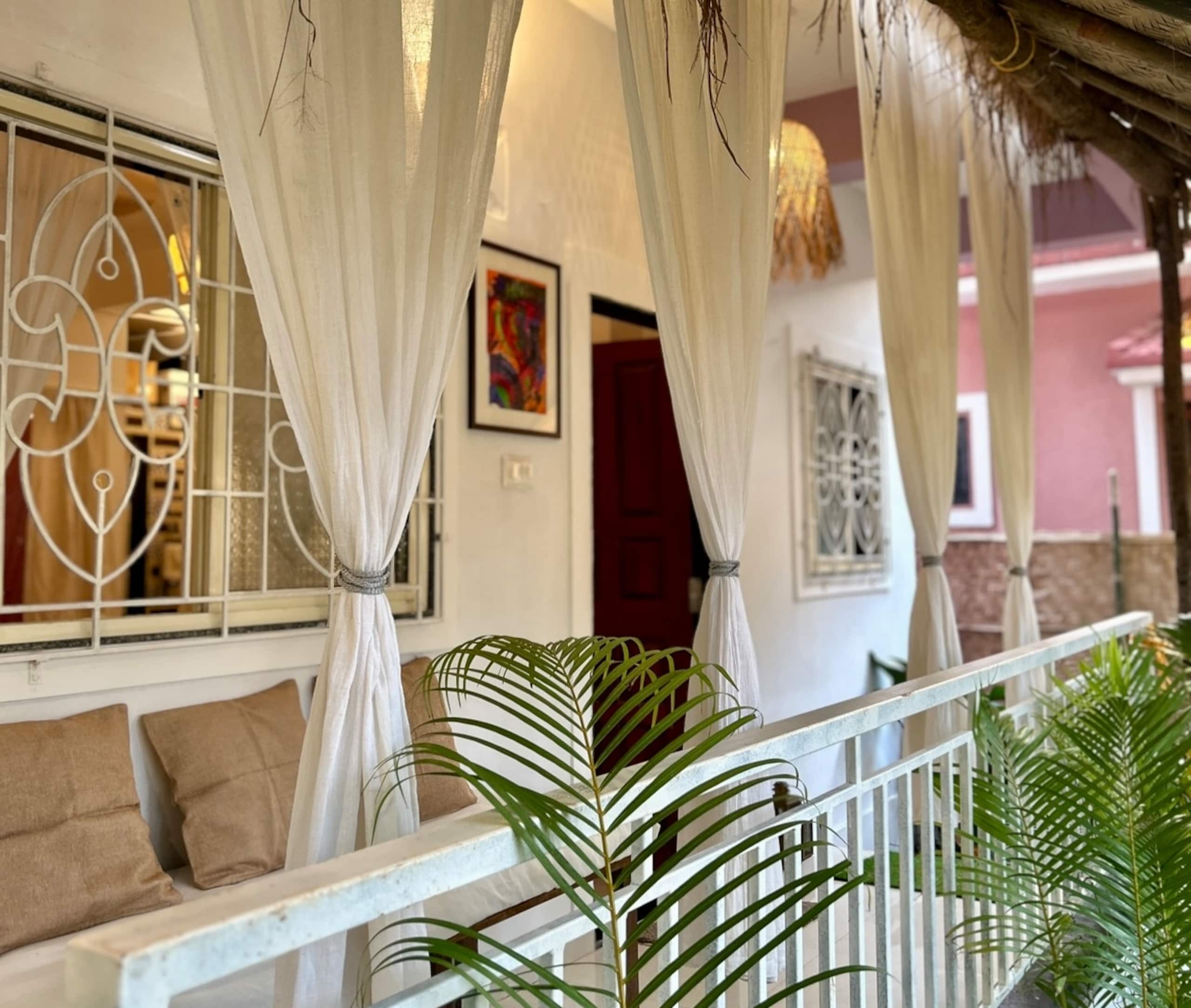Casa Melosa/1BHK villa/3 min walk to Ashwem beach