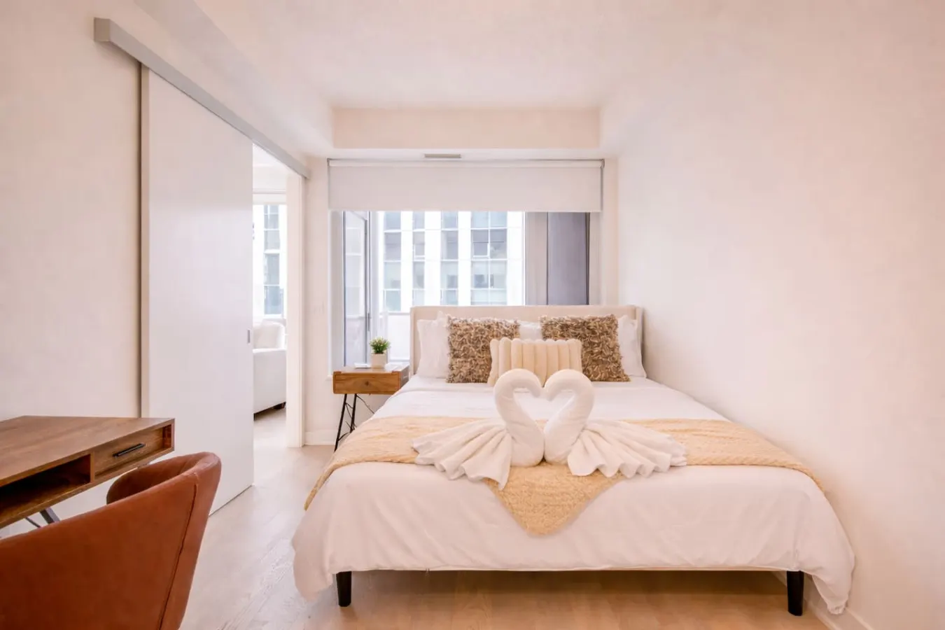Modern 2BR Suite at 11 Yorkville 4