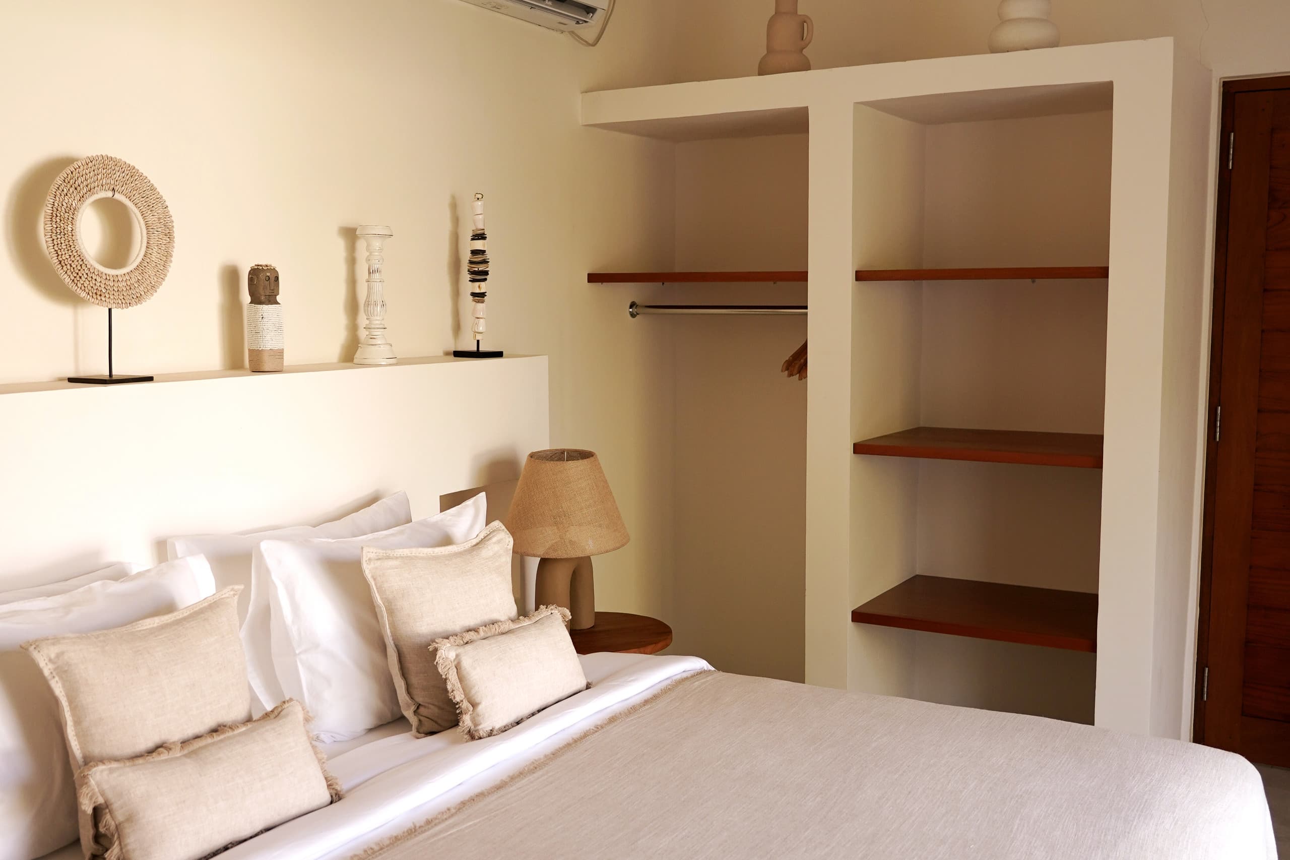 Exclusive 6BDR Seminyak Villa/ 5mn walk to beach 27