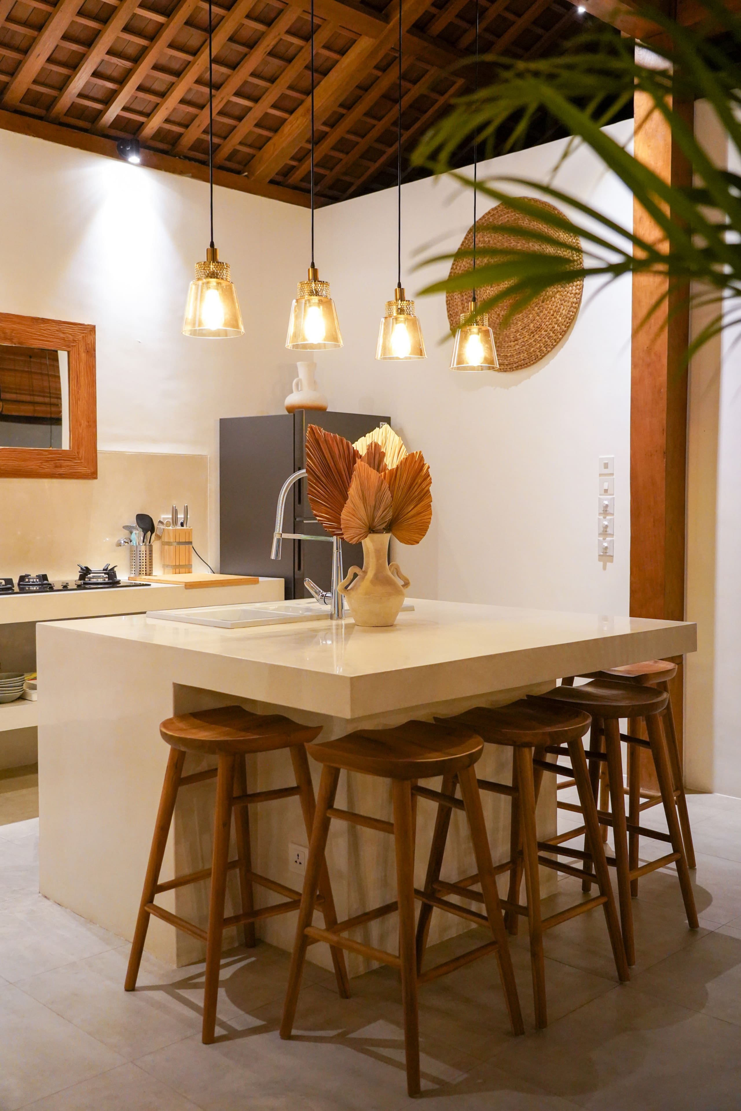 Exclusive 6BDR Seminyak Villa/ 5mn walk to beach 15