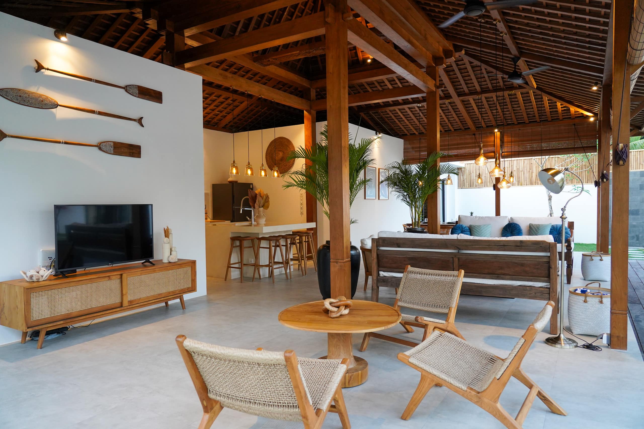 Exclusive 6BDR Seminyak Villa/ 5mn walk to beach 11