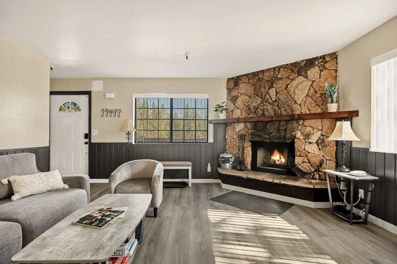 Mtn-View Condo Near Snow Summit w/ Fireplace & Deck 13