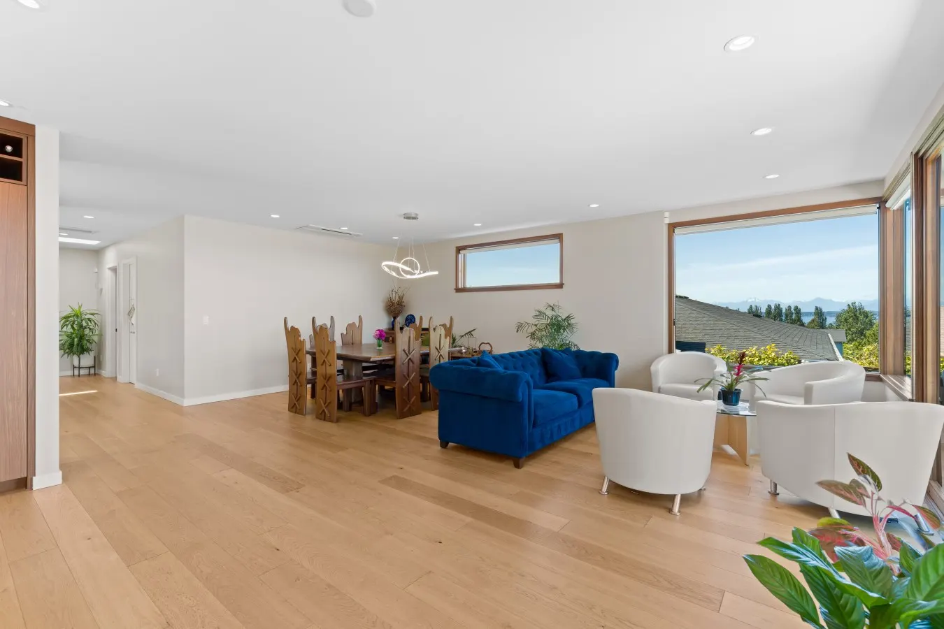 North Beach Modern Beach Access & Private Yard 16