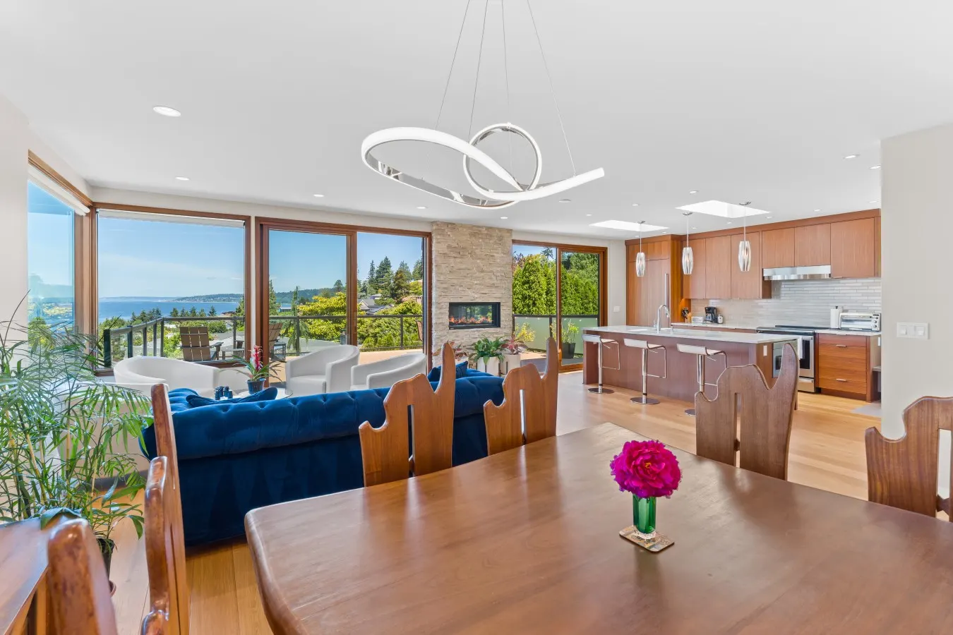 North Beach Modern Beach Access & Private Yard 18