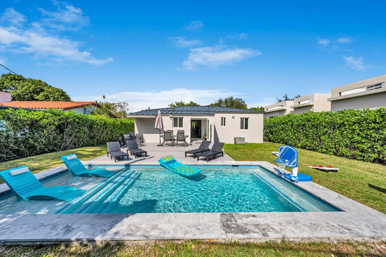 The Design District Pool House 11